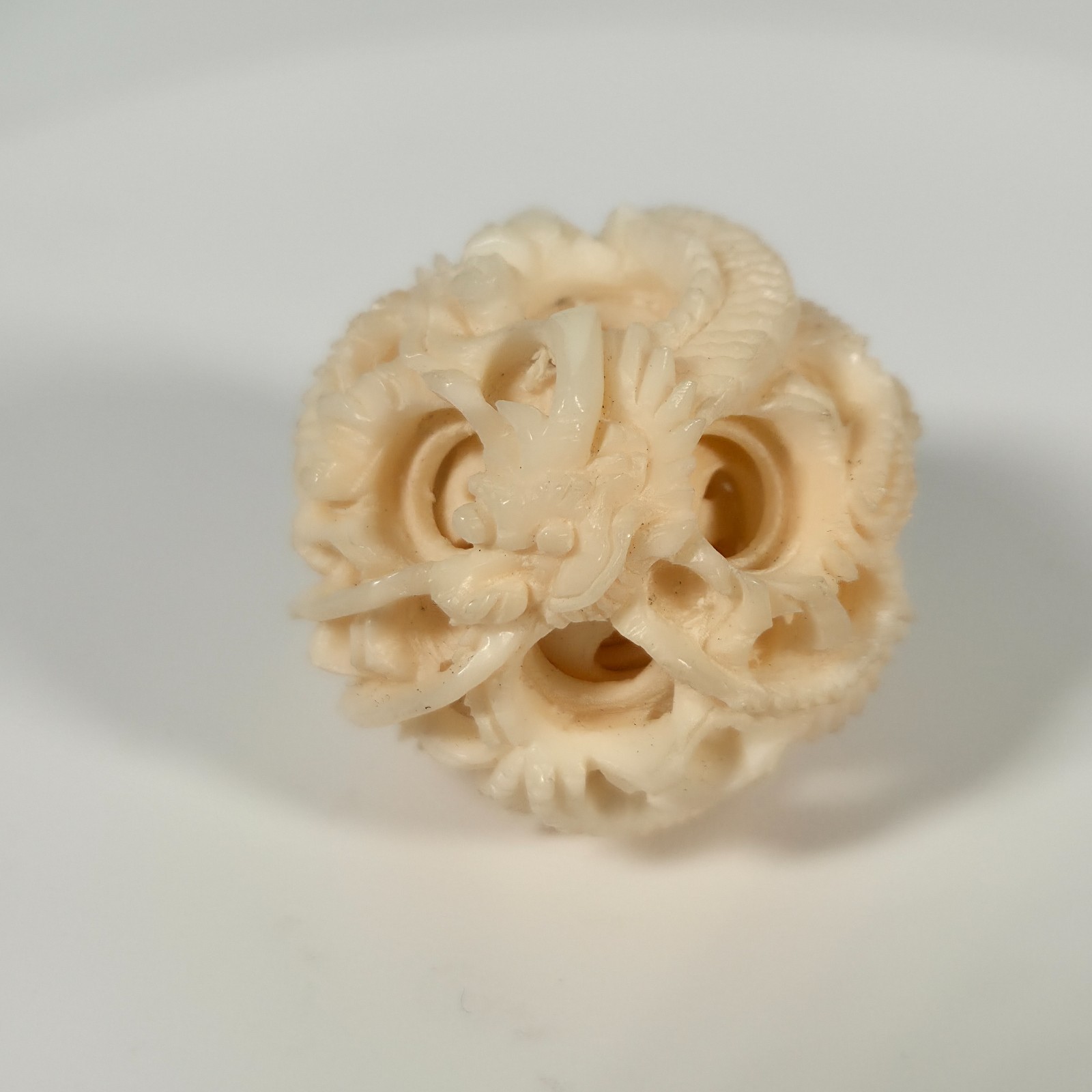 Small 1-1/4" Chinese Carved 3-Layer Dragon Ball