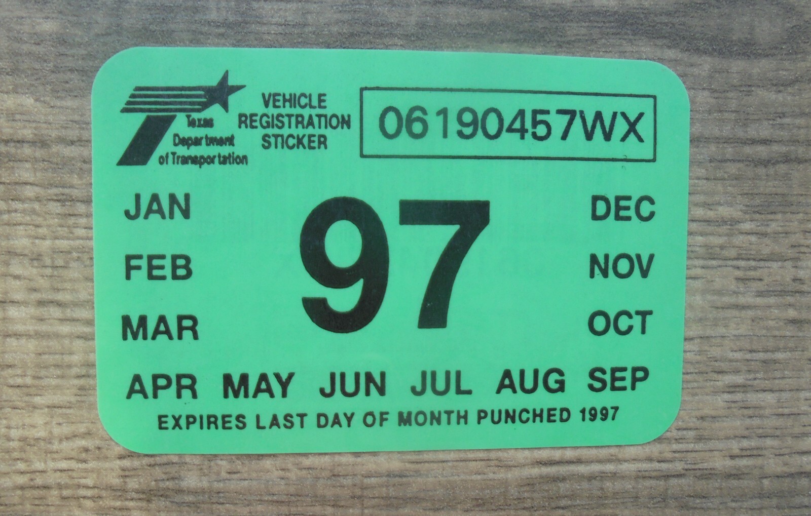 1997 TEXAS WINDSHIELD REGISTRATION RENEWAL STICKER-NEW/UNUSED