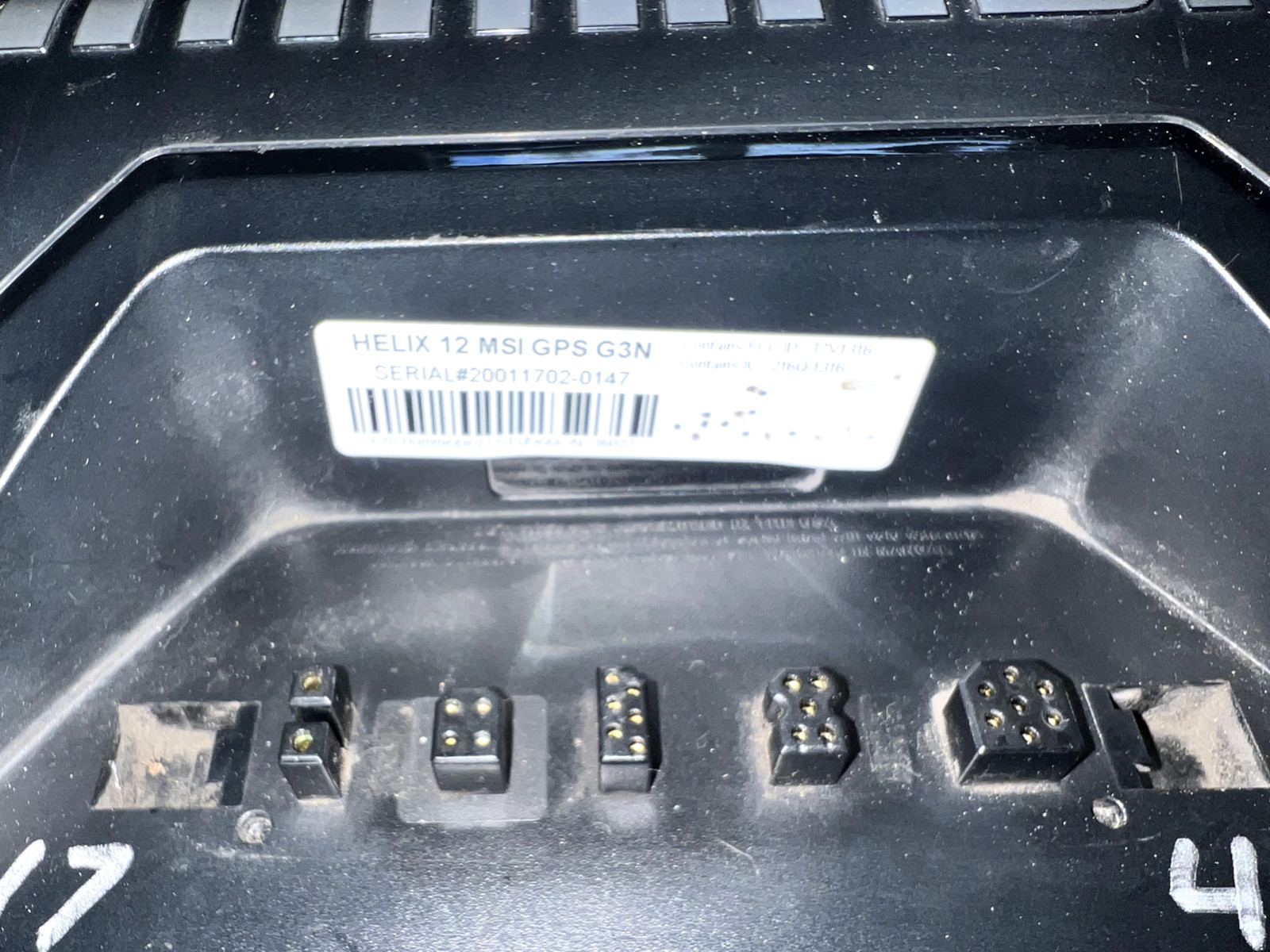 Humminbird HELIX 12 MSI GPS/FishFinder (SCREEN DELAMINATION ISSUE)