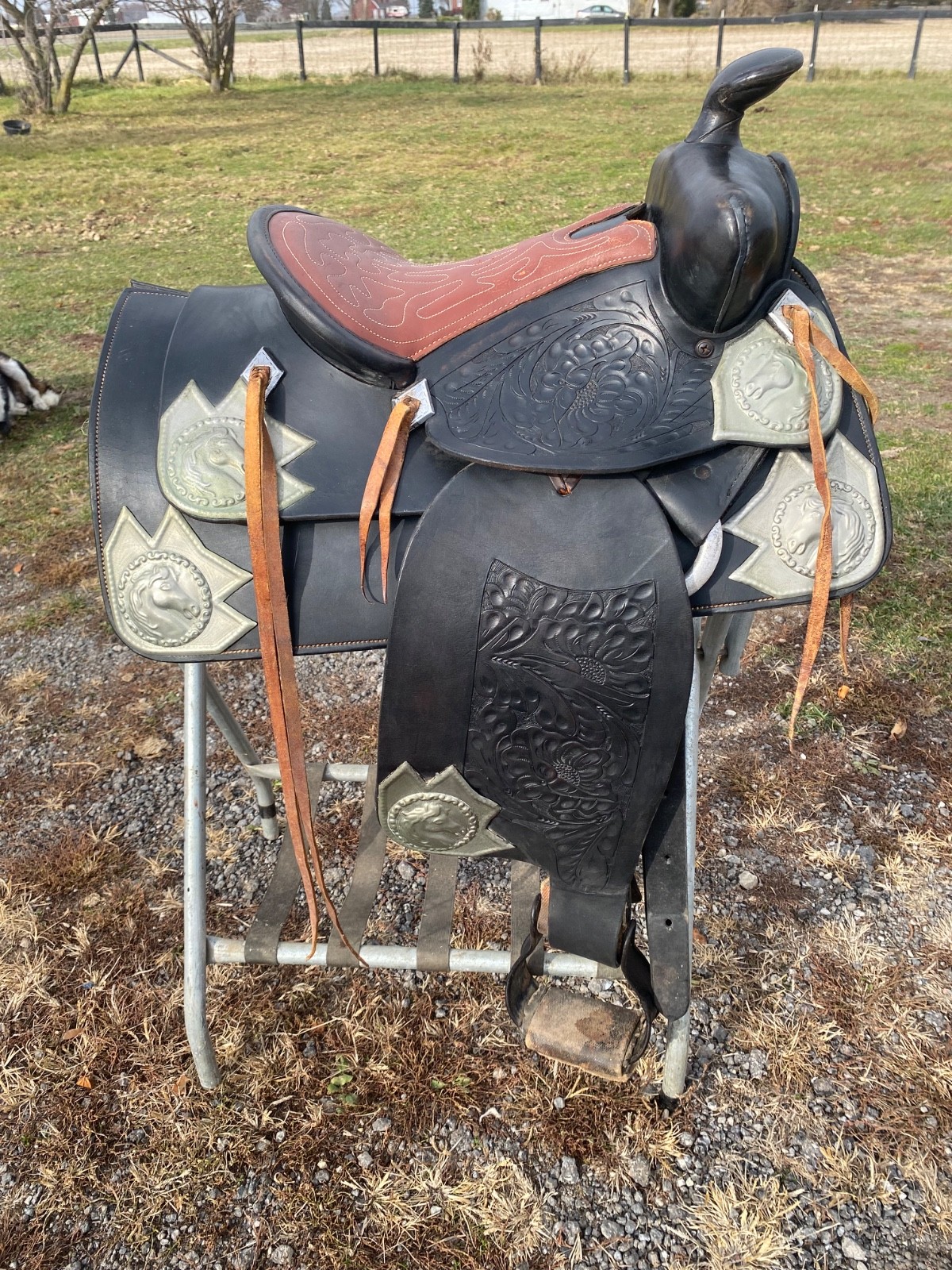 Vintage/Antique 13" youth Western parade saddle w/silver horse heads