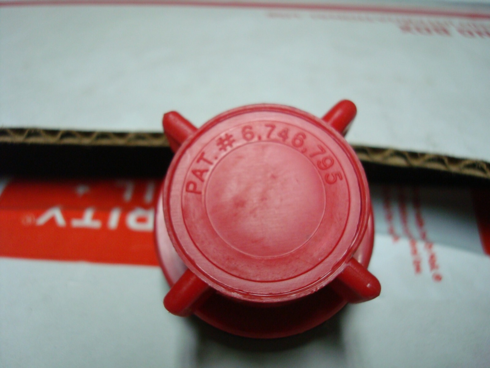 RED BATTERY VENT CAPS BAYONET MOUNT GOLF CART FORKLIFT MARINE SOLAR QTY 25 NNB