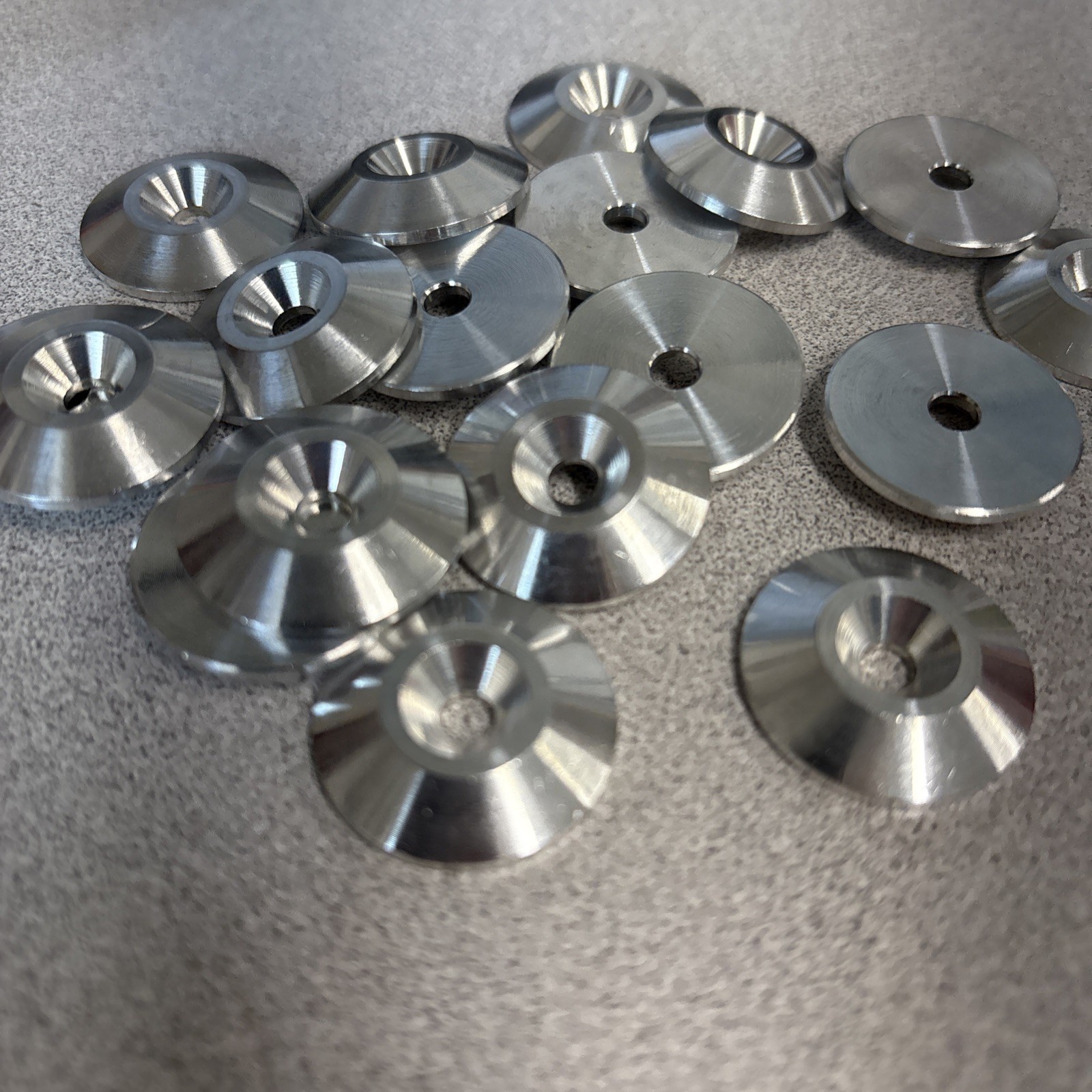 Body Finishing Spoiler Washer- Aluminum- #10 Hole x 1" OD- Lot of 25