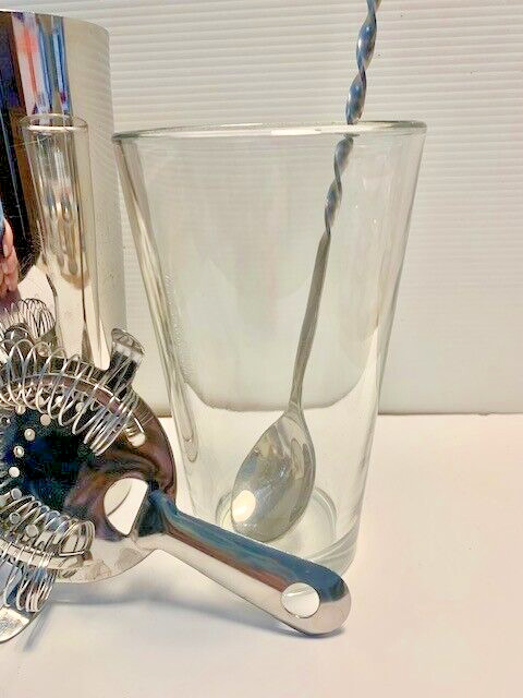 BAR MARTINI COCKTAIL SHAKER SET, Boston Shaker Bar Spoon Hawthorne Strainer