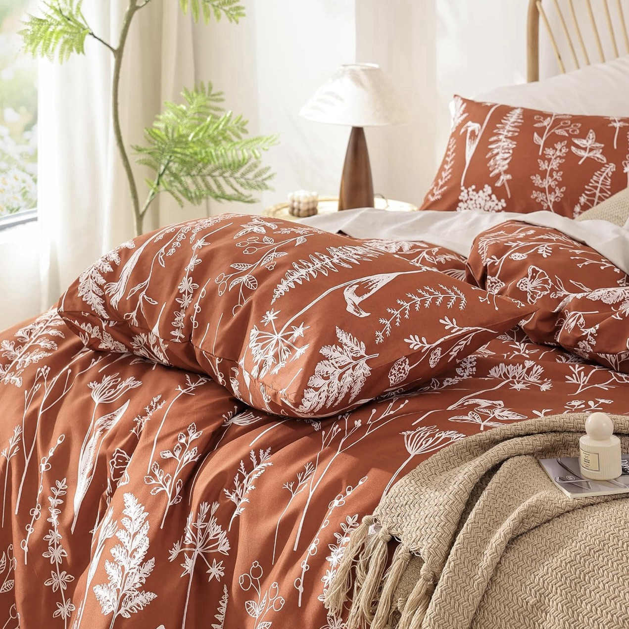 NEW West Elm Red Queen Size Comforter Botanical Print Bedding & Sham Case Set