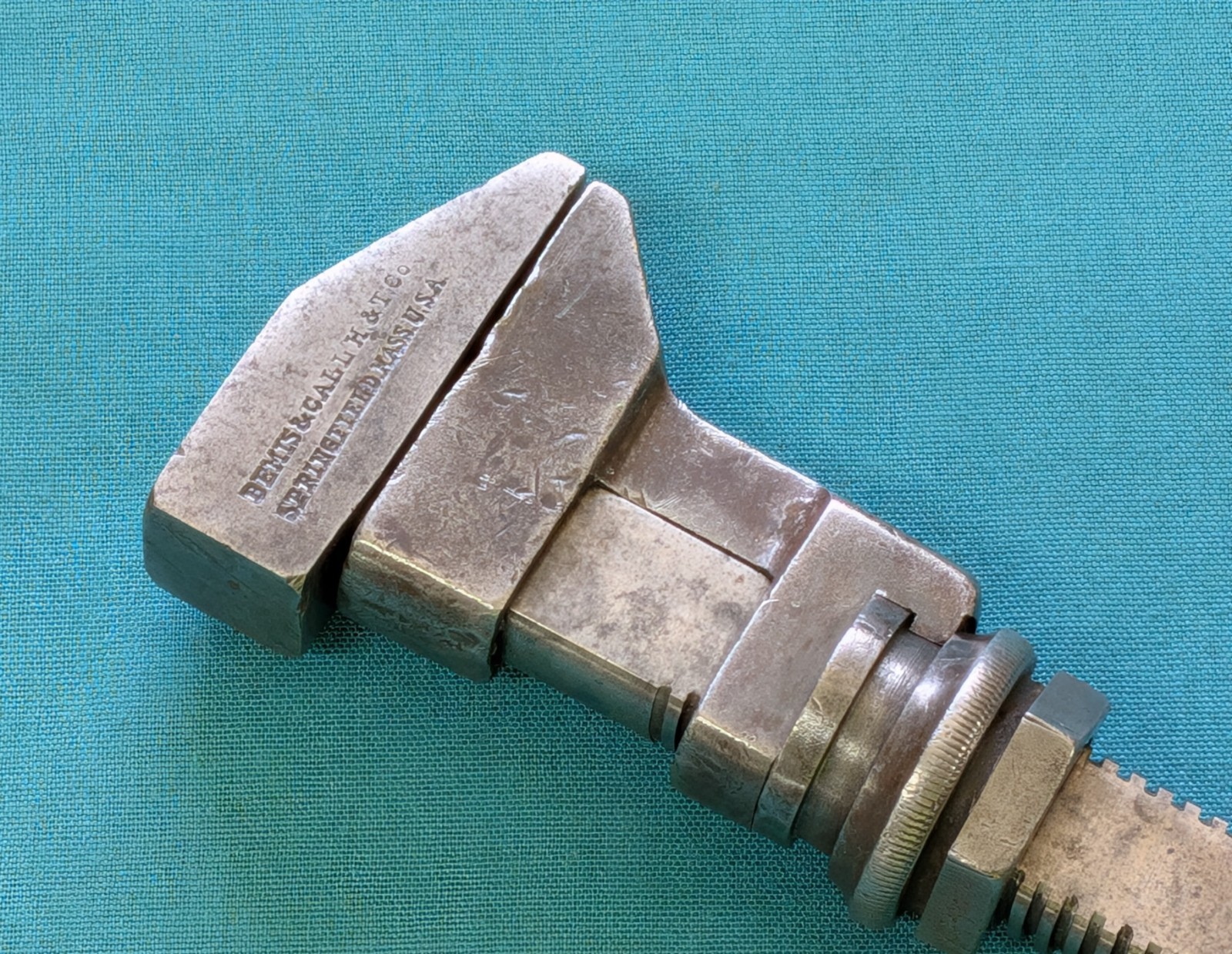 1900's Bemis & Call Co. No. 37 Nut/Monkey Wrench 10" Wood Handle Merrick Pattern