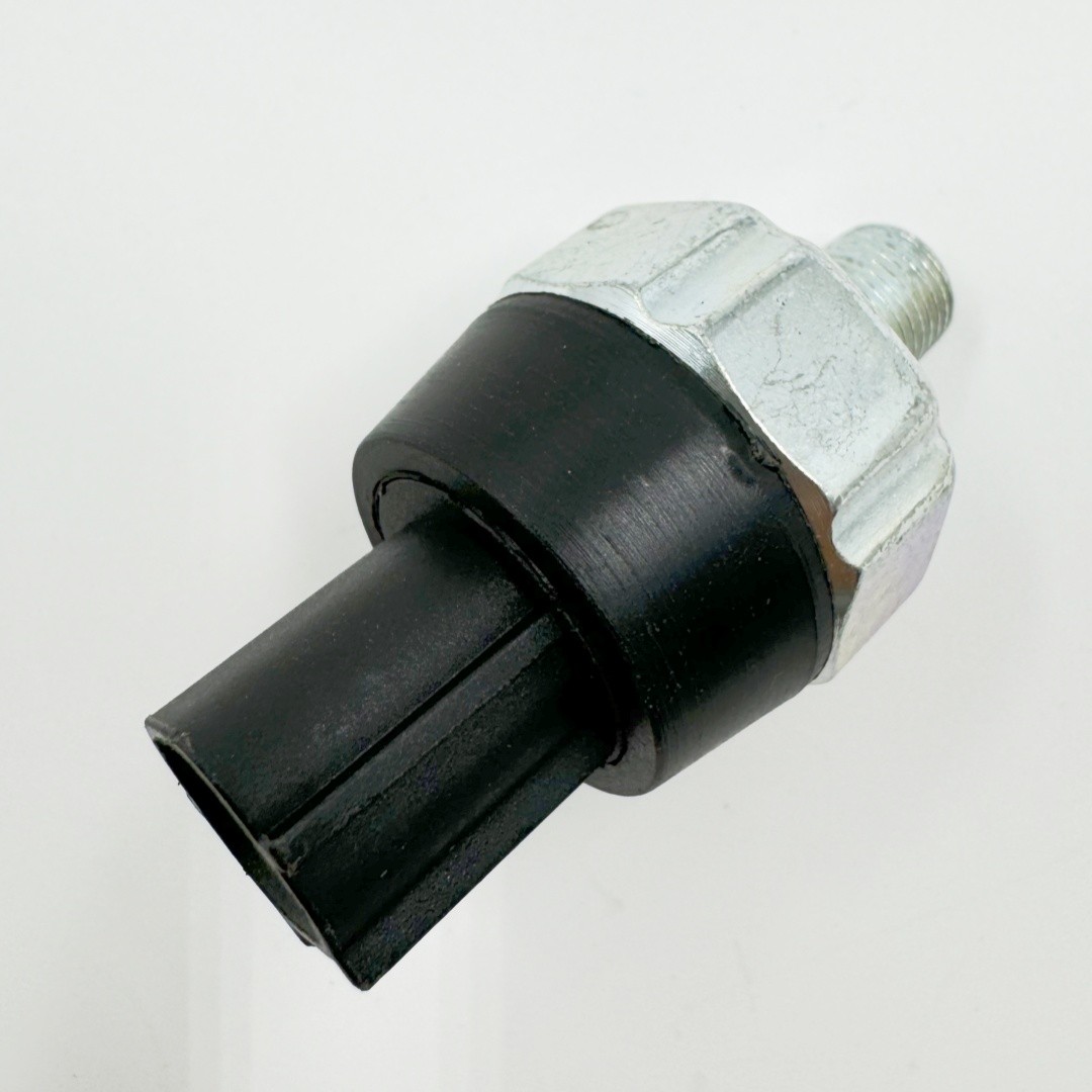 New Engine Oil Pressure Switch Sending Unit Sensor for Xterra Nissan Infiniti