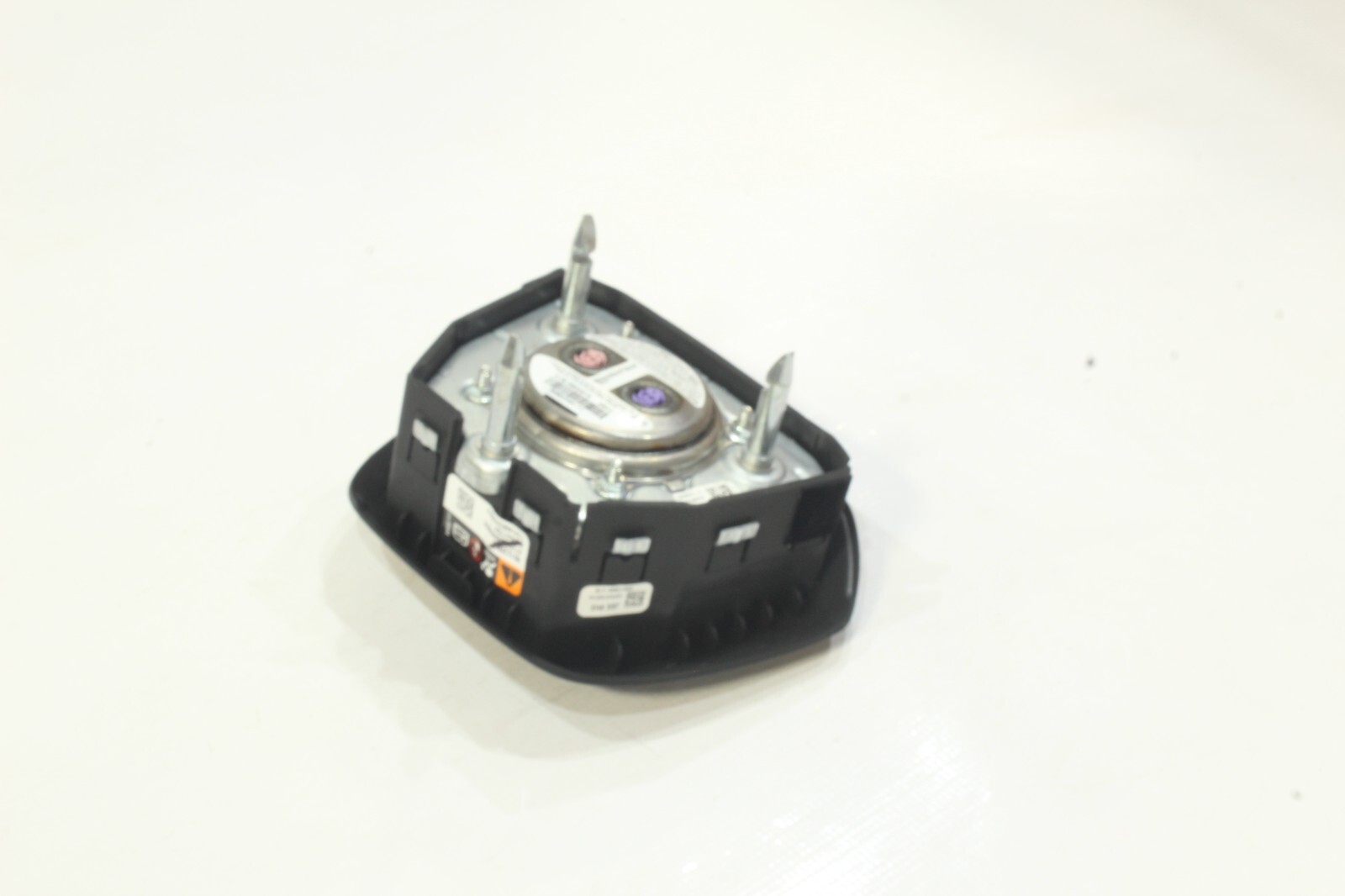 2019 2020 GMC ACADIA DENALI DRIVER WHEEL AIRBAG (3-PIN) OEM AIR BAG