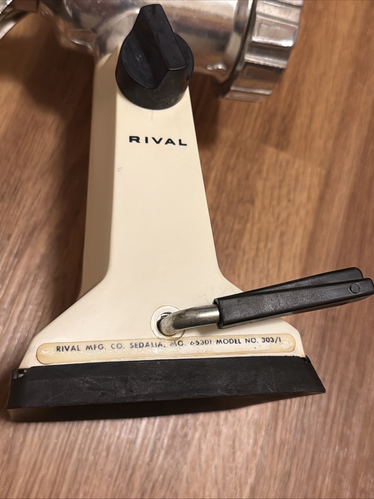 Vintage Portable Rival Grind-O-Mat Meat Grinder Food Chopper Model 303/1