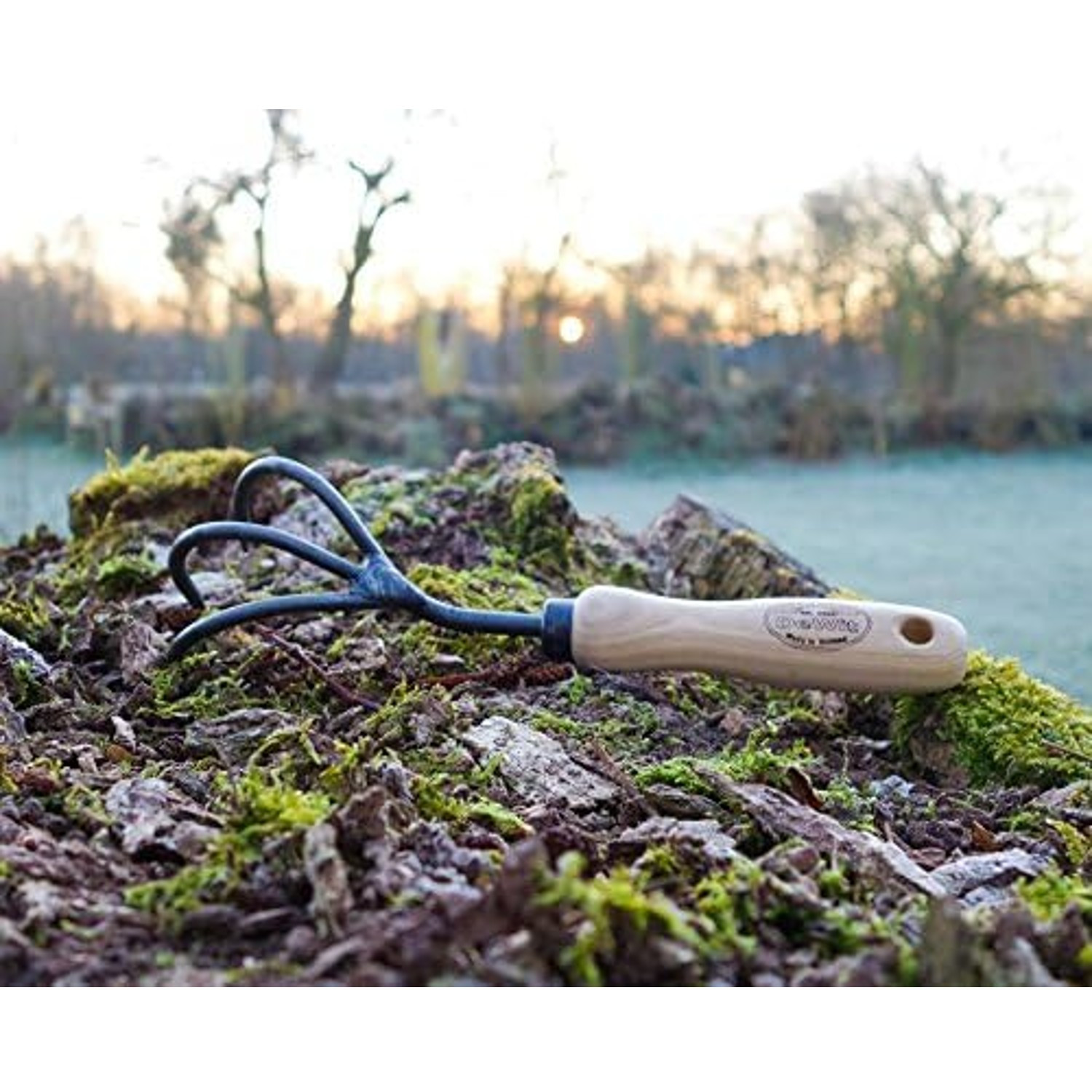 DeWit 3-Tine Cultivator, Boron Steel and Ash Wood Handle, 11.5 inches long