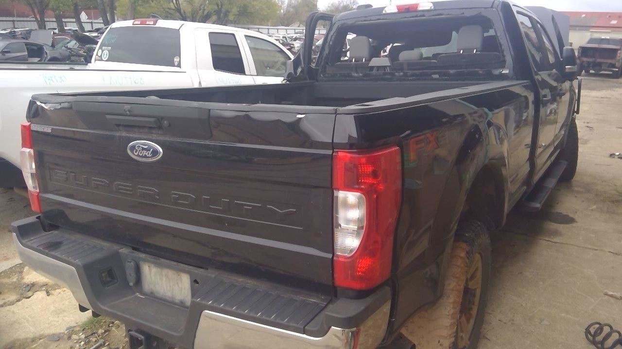 Exhaust Fluid Pump 6.7L Diesel Fits 17-22 FORD F250SD PICKUP 1907103