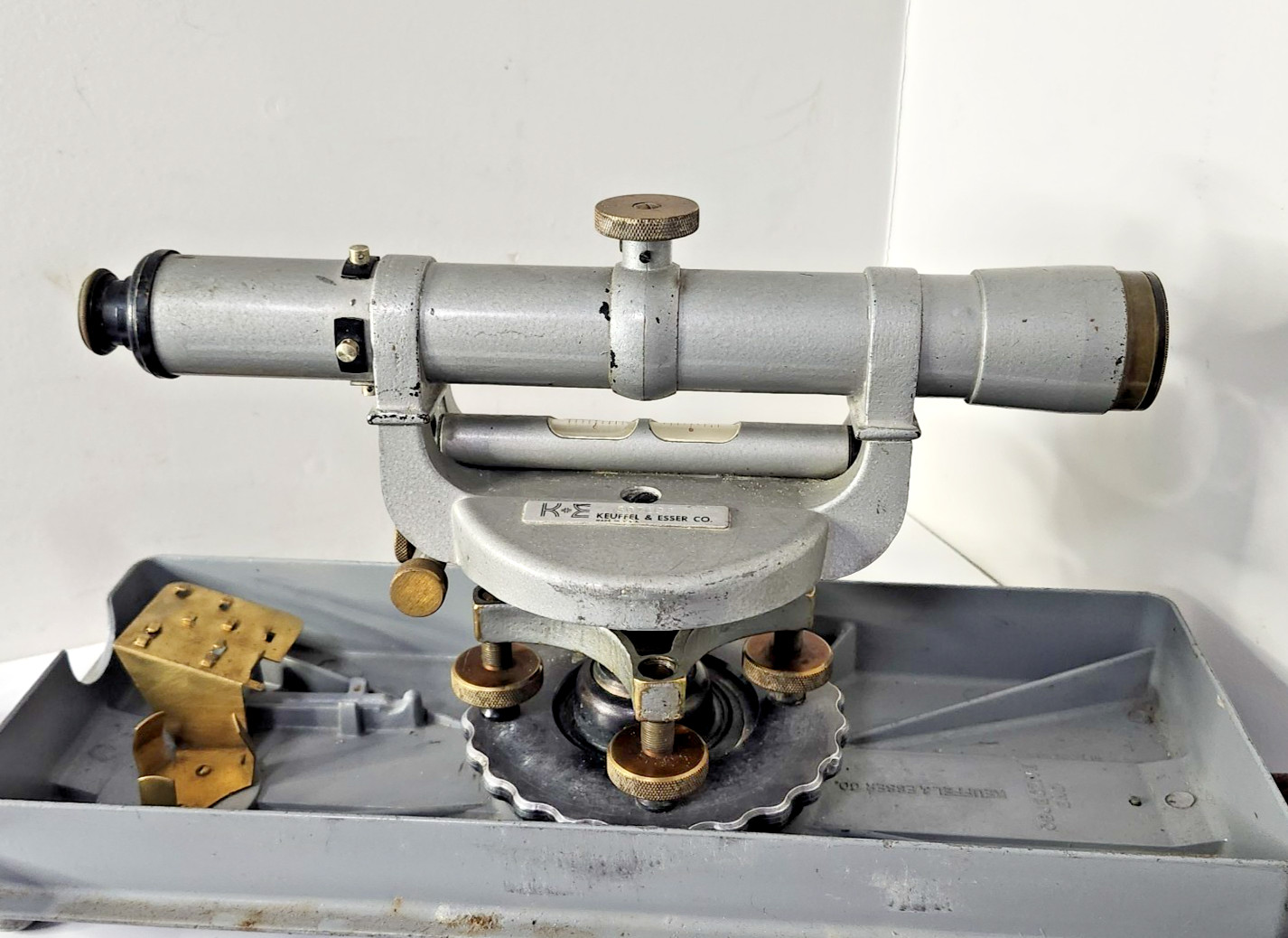 Vintage Keuffel & Esser K&E 77000 Construction Level w/ Case