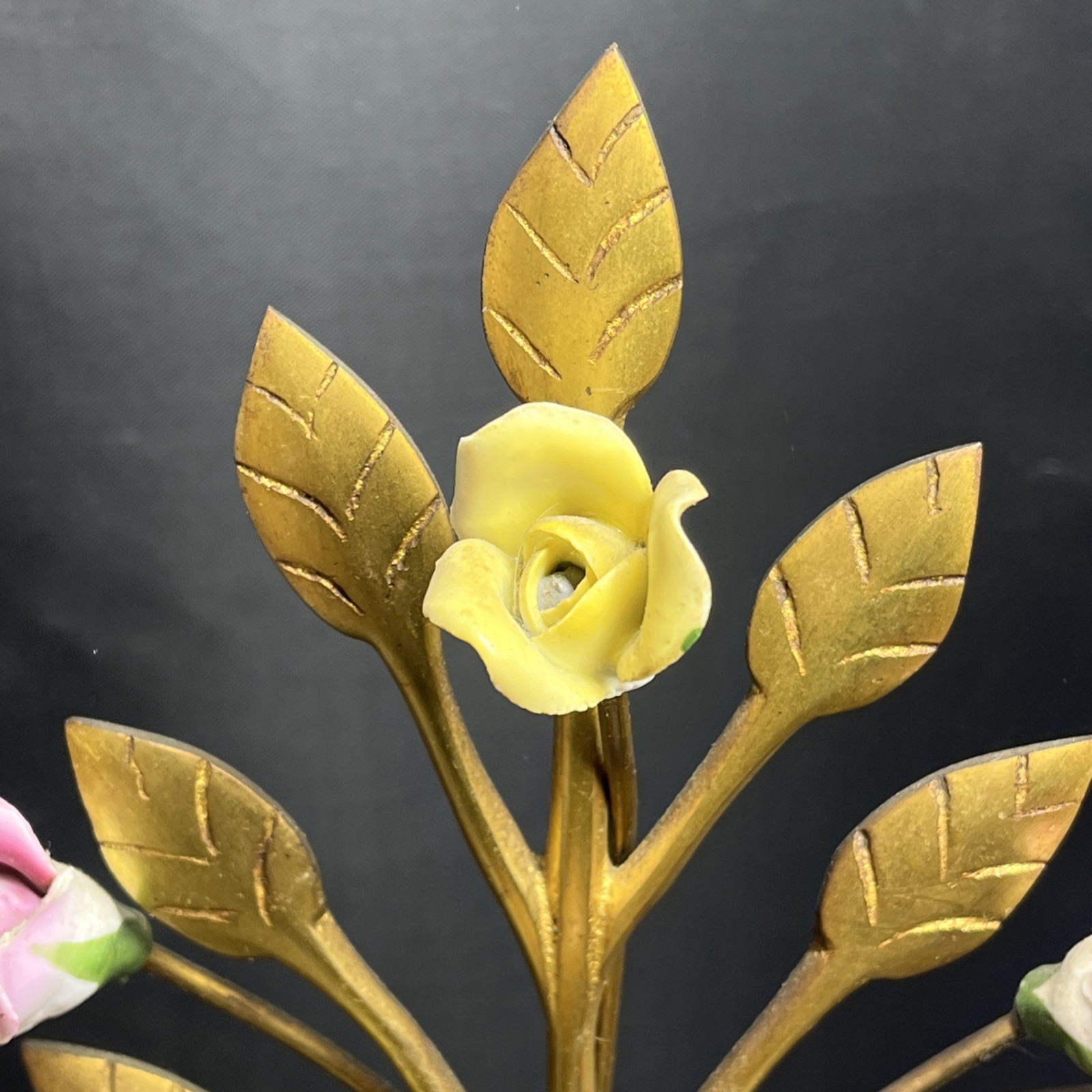 Antique Boudoir Porcelain Figurine/flower Lamp