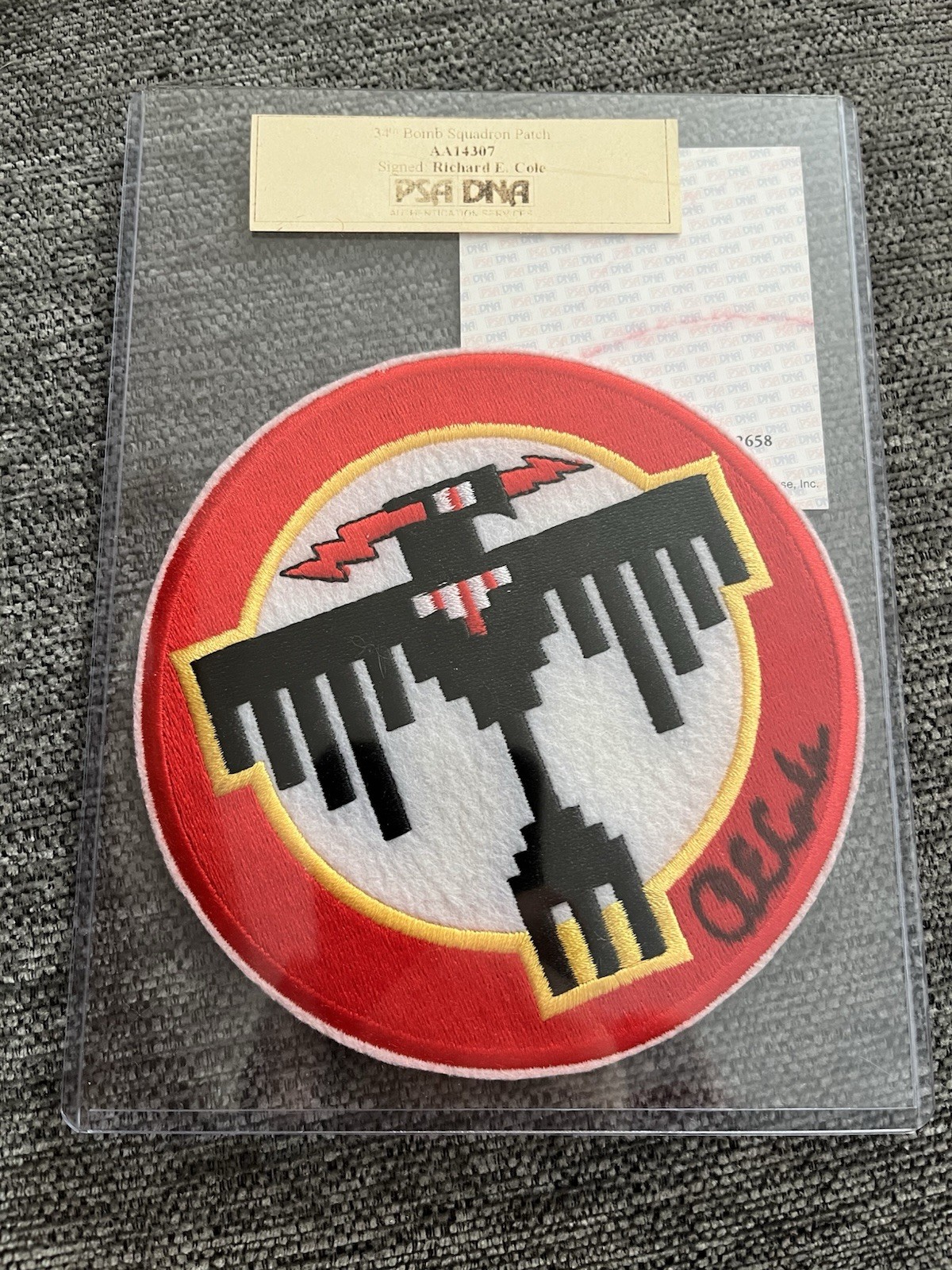 PSA RICHARD COLE SIGNED 14th BOMB SQUADRON PATCH