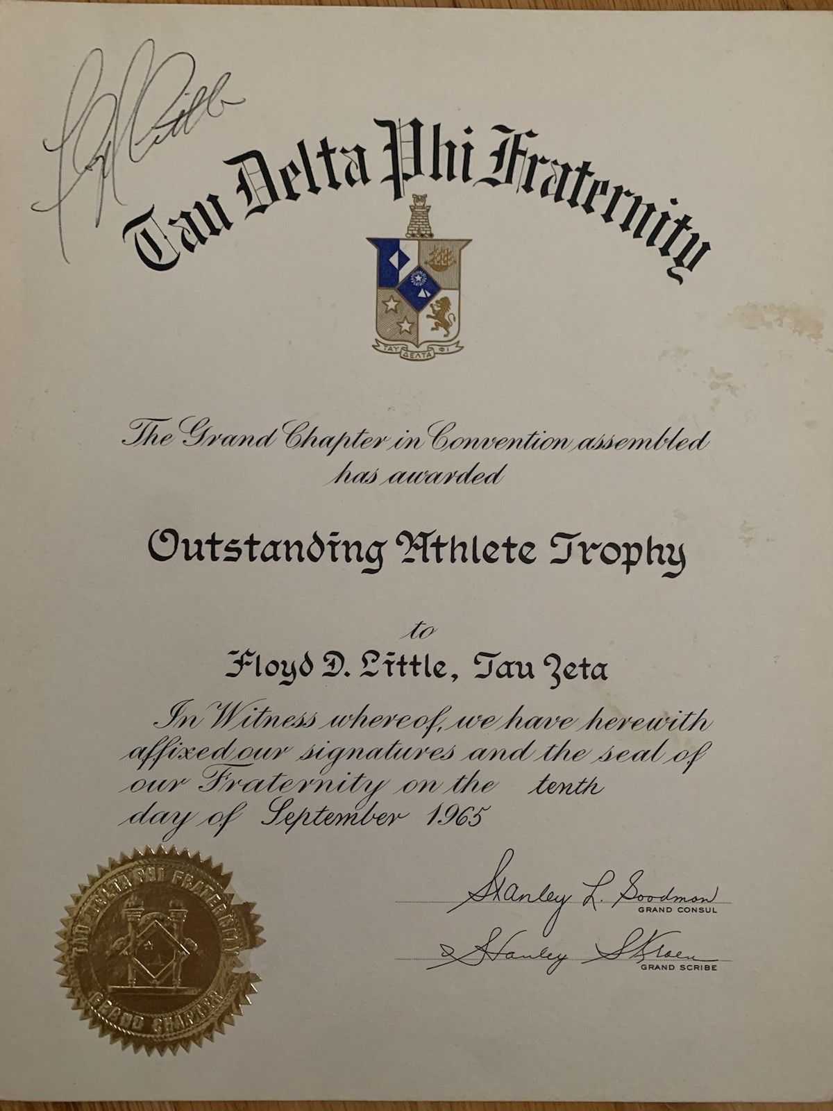 FLOYD LITTLE SIGNED 1965 OUTSTANDING ATHLETE TROPHY FROM SYRACUSE FRATERNITY+JSA