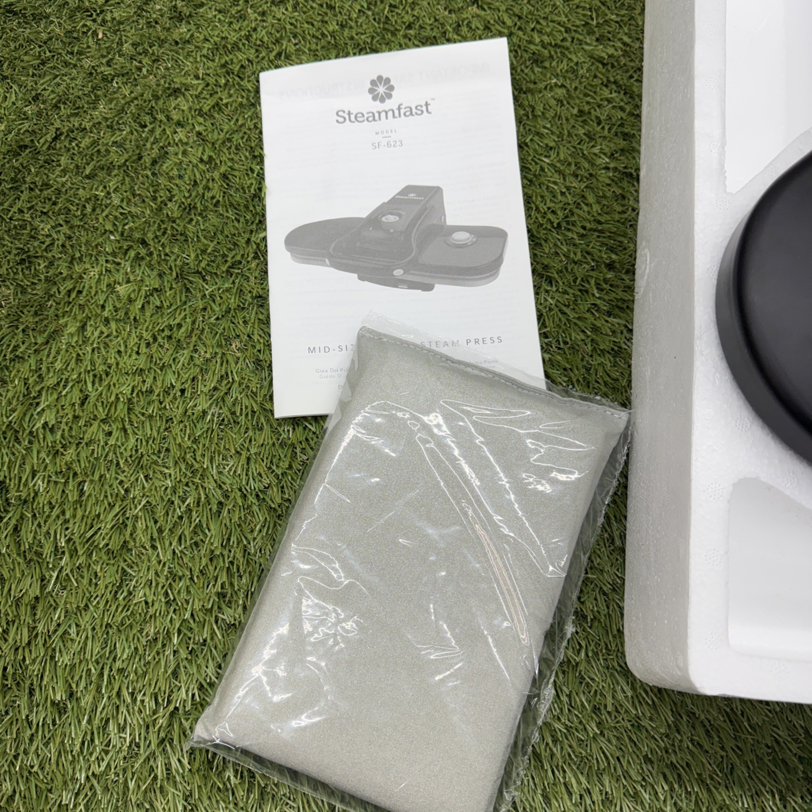 Steamfast SF-623 1500W Mid-Size Fabric Steam Press Iron - Open Box