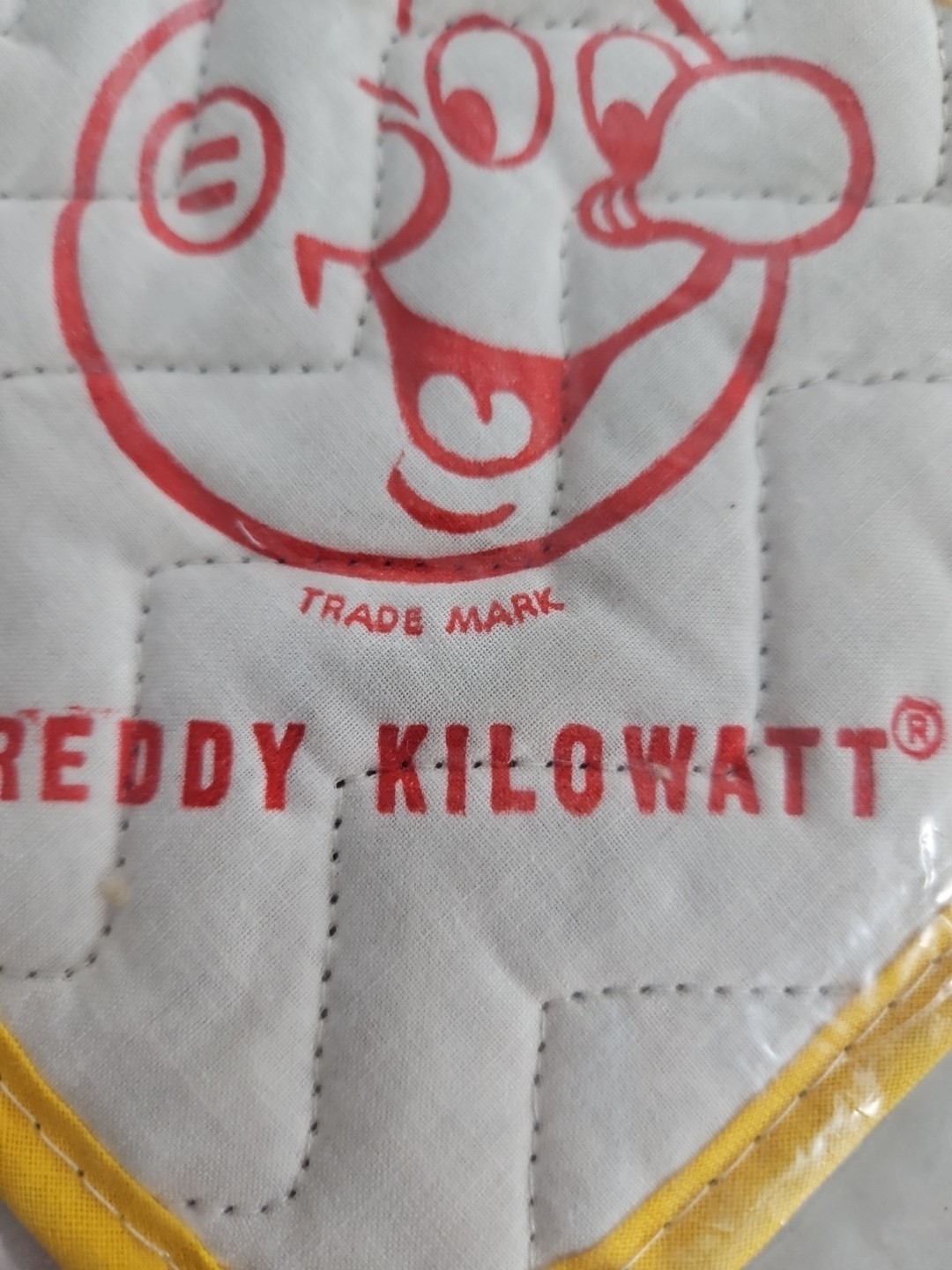 REDDY KILOWATT Magnetic Pot Holder Hotpad Magnepad Vintage Sealed Iowa Public