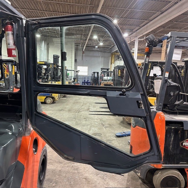 2020 Toyota 8FD40U 9000lb Diesel Used Forklift Triple Mast Sideshift 7860 Hours