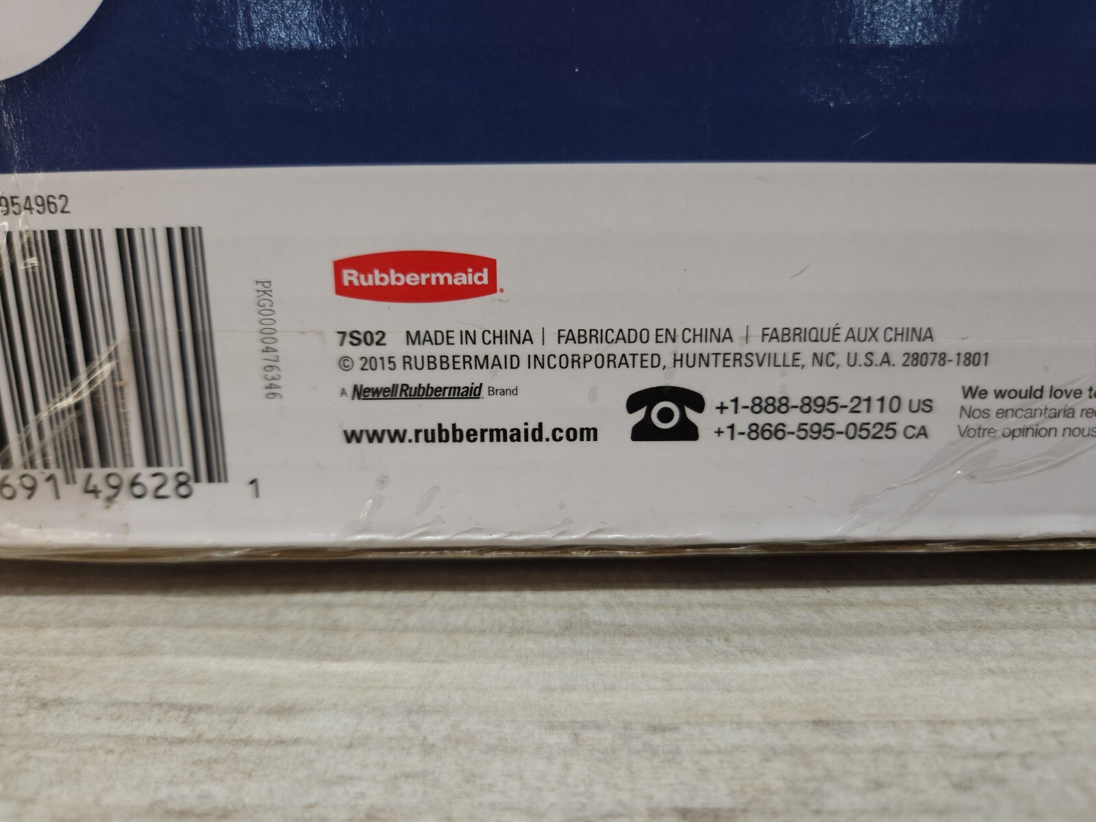 Rubbermaid FastTrack Closet Organizer Shelf 23.9 x 4.5 x 1.2