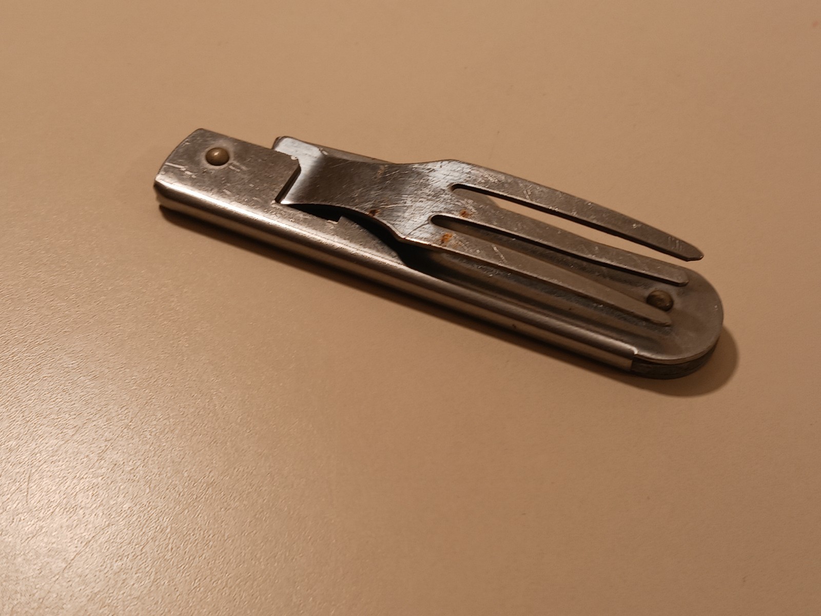 Vintage Imperial USA Folding Fork Can Opener Tool 1945 Patent 2391732 Mess Kit