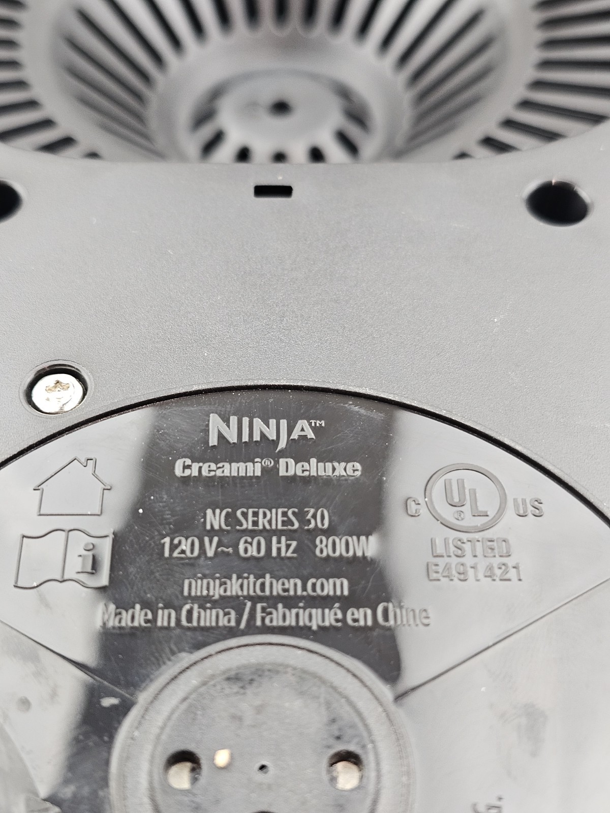 Ninja Creami Deluxe NC501 Ice Cream Maker w/ 4 Pints NC501HRD Tested