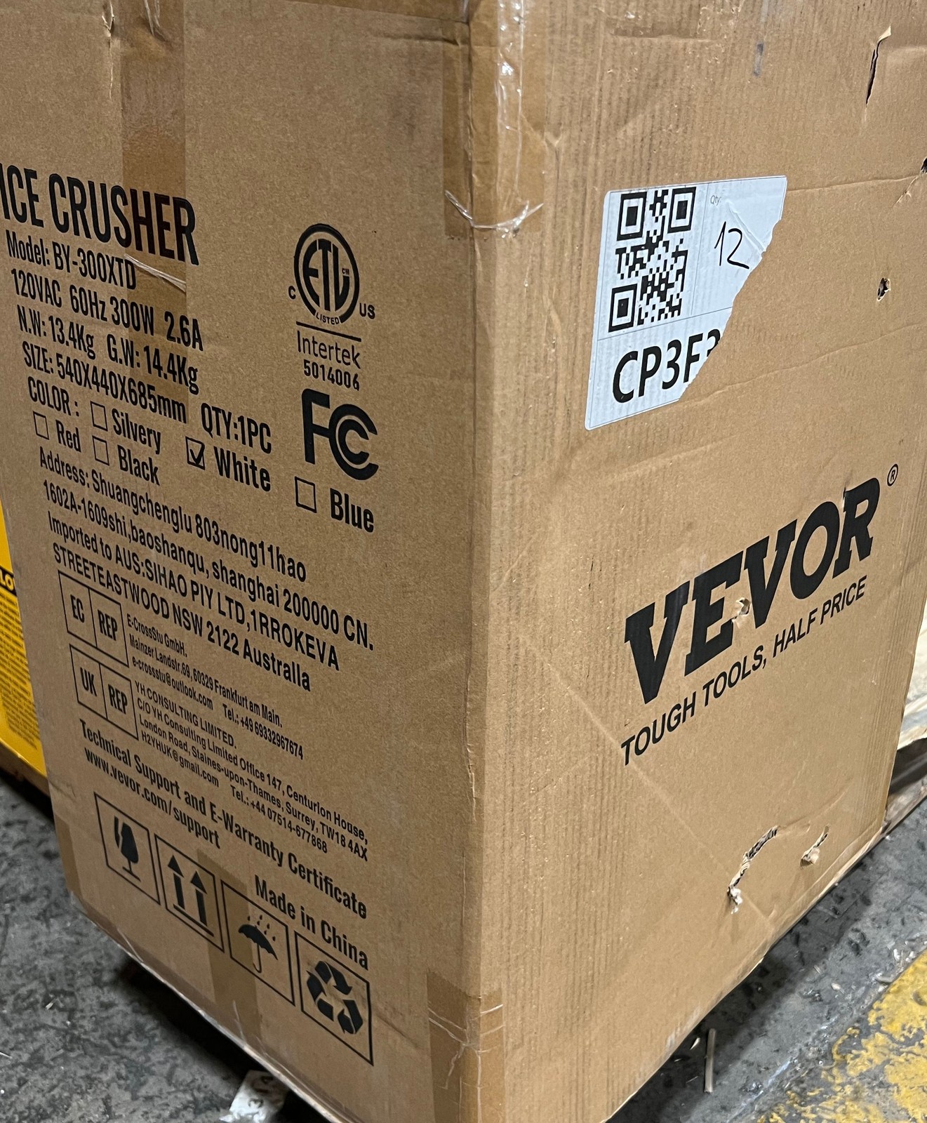 Vevor SBJ300XTDWT000001V1 1196oz. Commercial Ice Crusher Snow Cone Machine