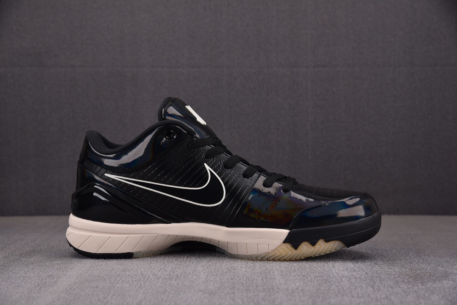NK Zoom Kobe 4 Protro X Undefeated Black Mamba Kobe Bryant 4 CQ3869-001