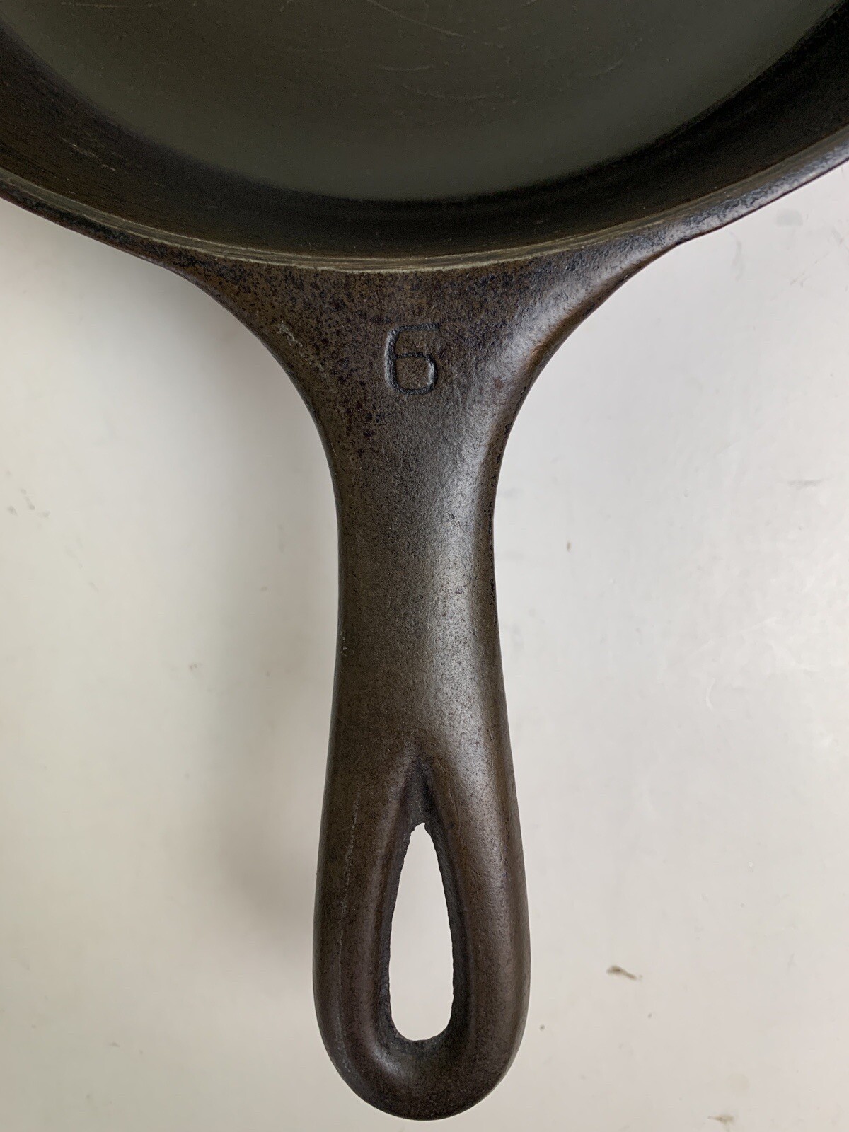 Wagner Ware Sidney-O- #6 Skillet 1056 R Stylized Logo Cast Iron