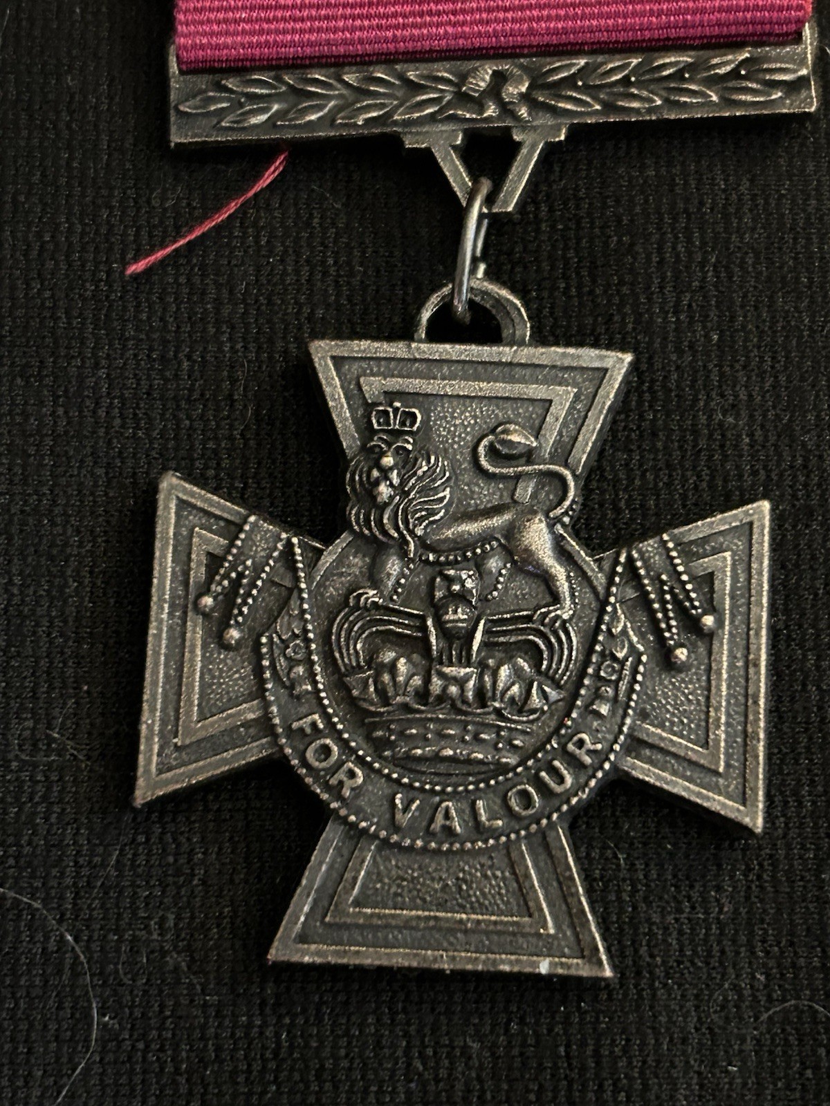 NICE! REPRODUCTION British Victoria Cross FULL SIZE Medal For Valour