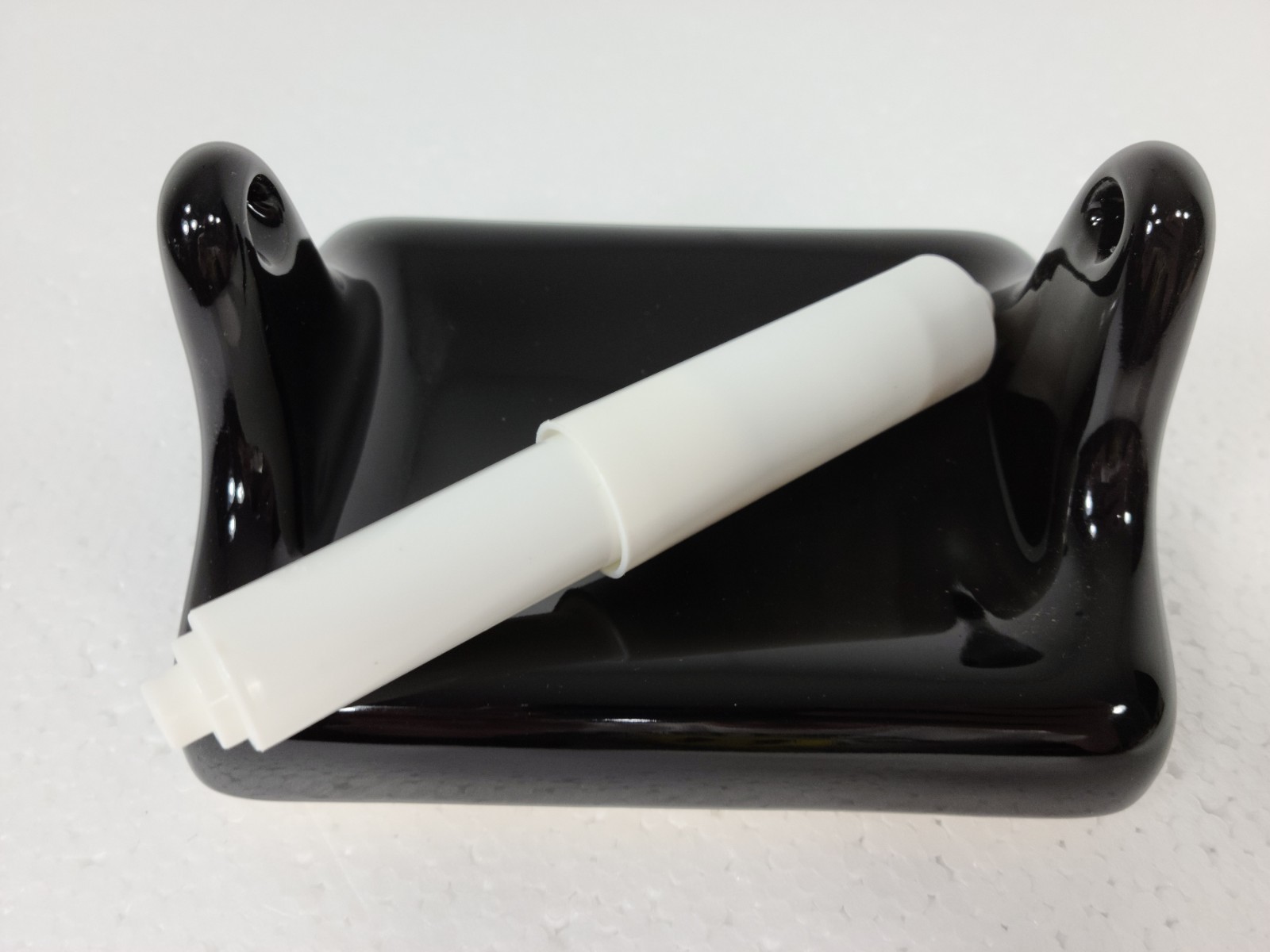 Black Ceramic TP Holder Toilet Paper Porcelain Mid Century Modern Vintage Retro