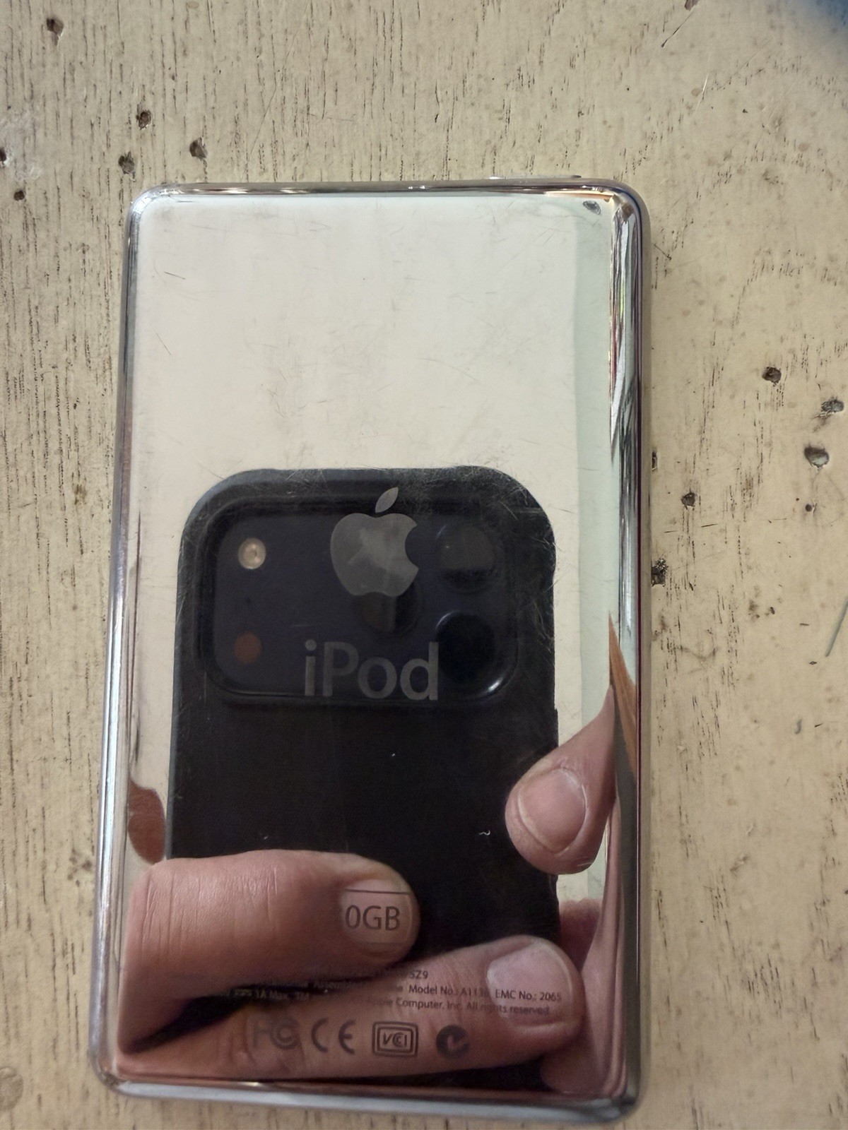 Apple iPod Classic 5th Gen Back Cover (30 GB) & Headphone Jack Assembly USED