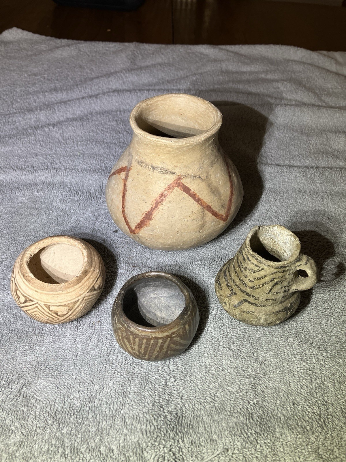 Anasazi Black On White Pottery Miniature Collection