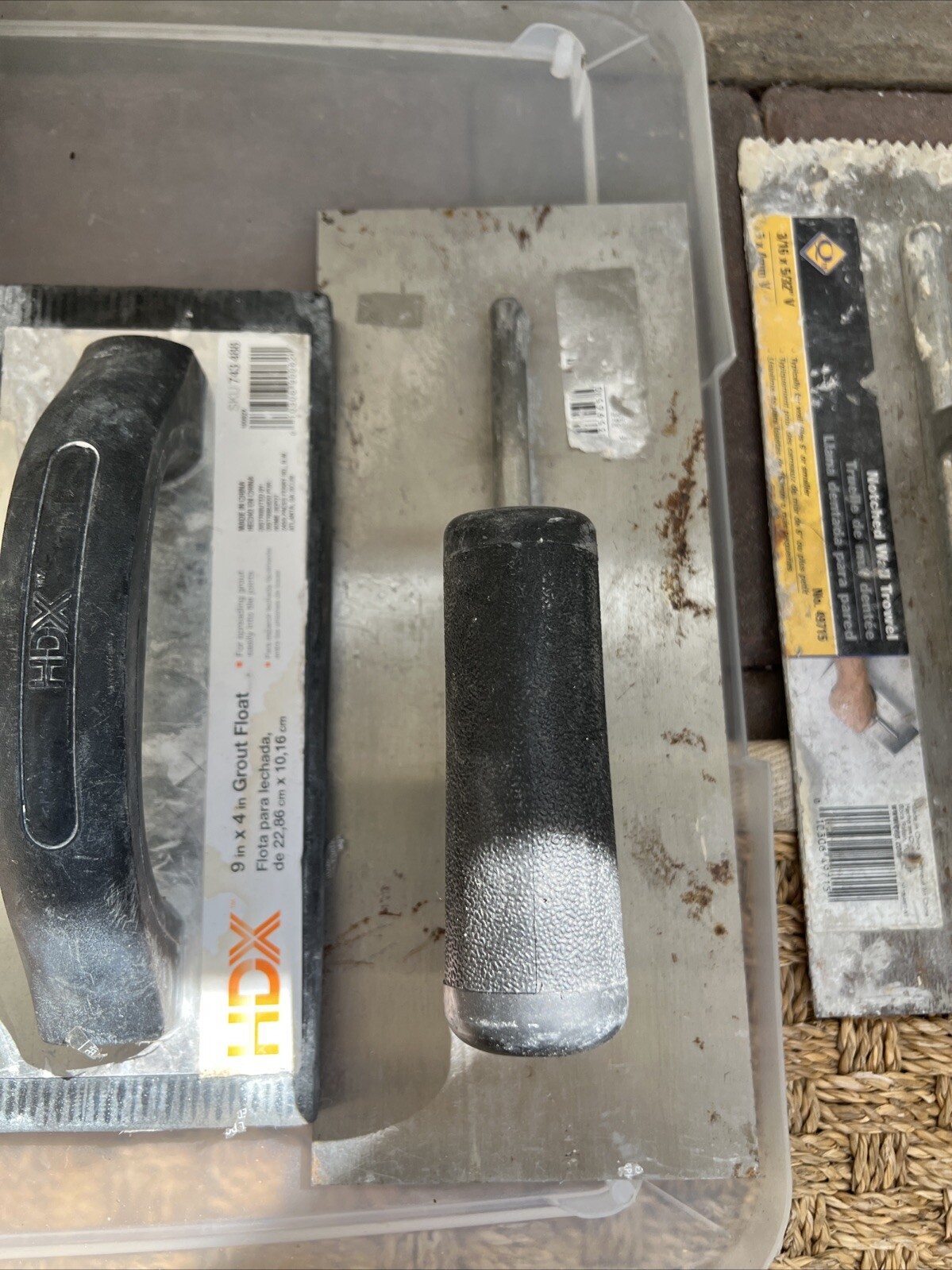 CERAMIC TILES TROWELS/ VARIOUS SIZES/ODD LOT 10 W/ WOOD GROUT FLOATs