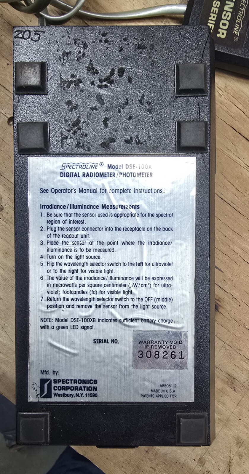 CALIBRATED Spectroline DSE-100X Digital Radiometer W/ DIX-555A