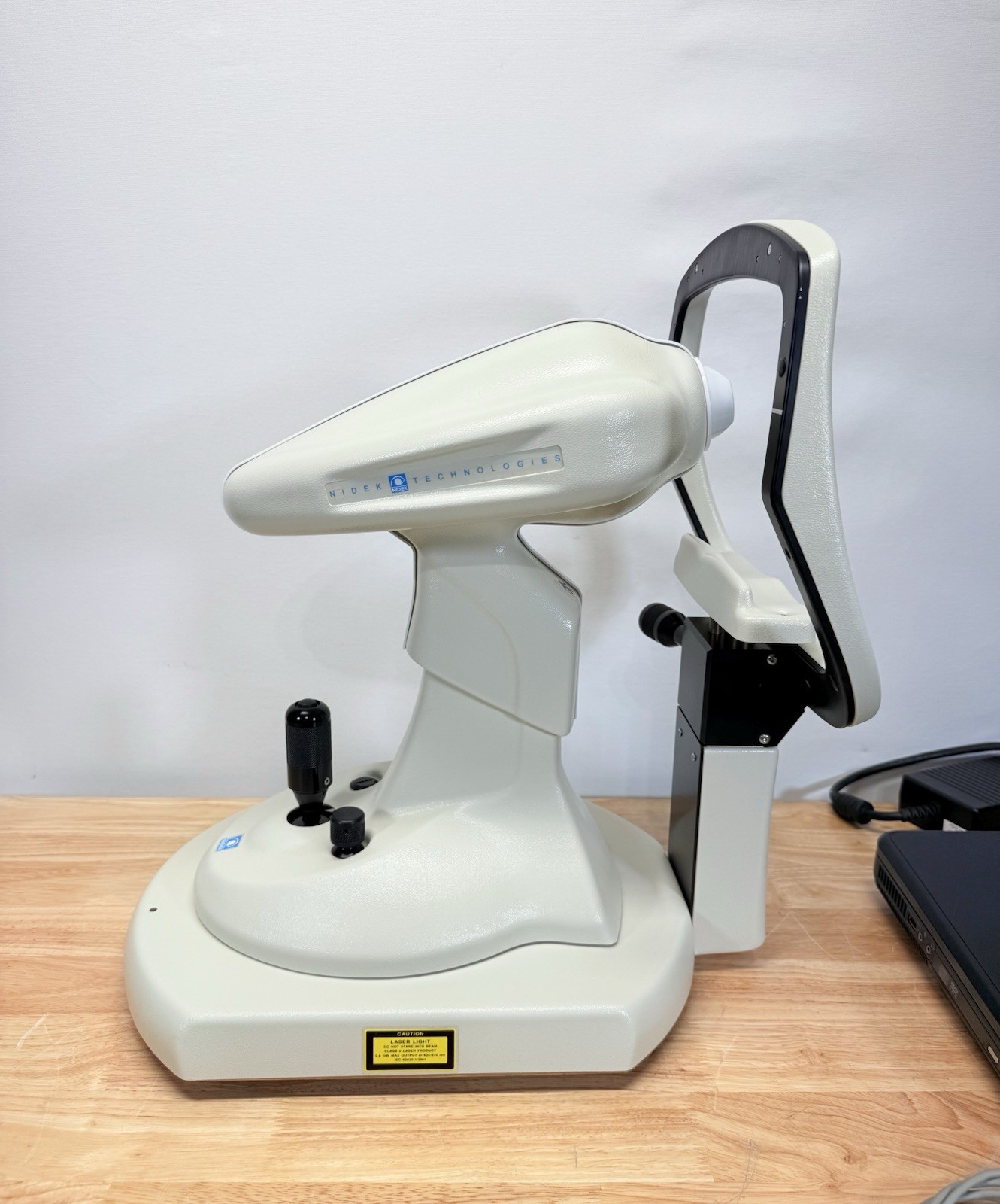Nidek Magellan Corneal Topographer w/ Software