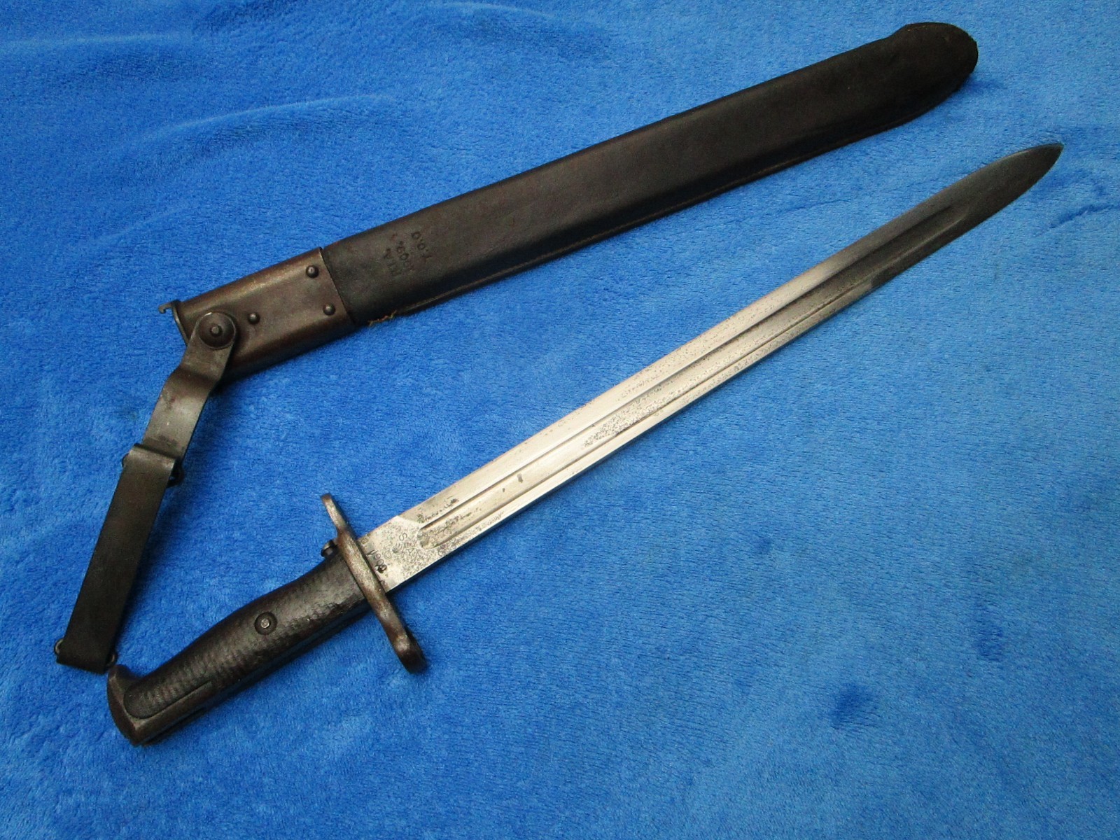 ORIGINAL US WW1 M1905 BAYONET MADE BY SA IN 1909 AND EARLY RIA 1909 SCABBARD