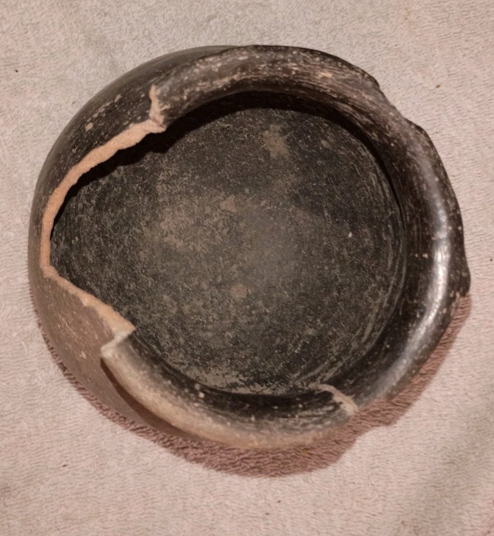 Great Antique Ancestral Pueblo Jar Pottery Bowl