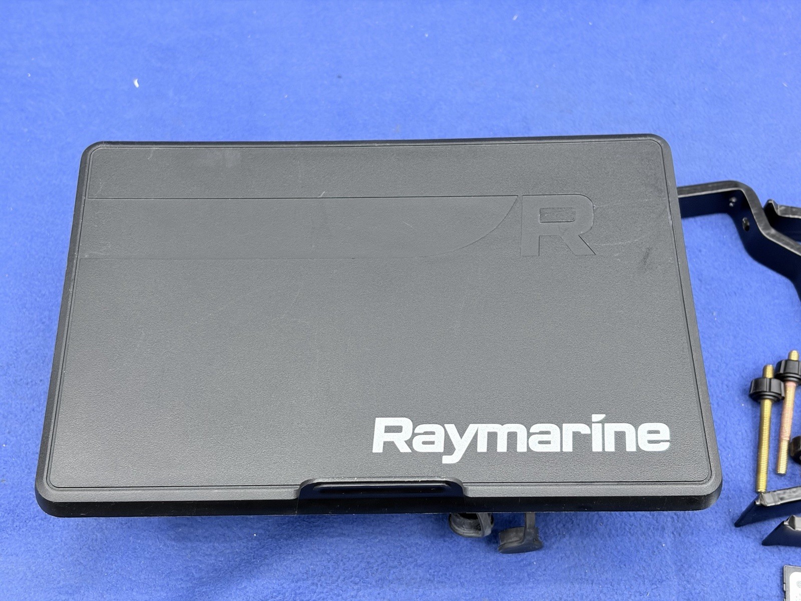 Raymarine Axiom 9 GPS Chartplotter Multifunction Display- Tested & Warranty