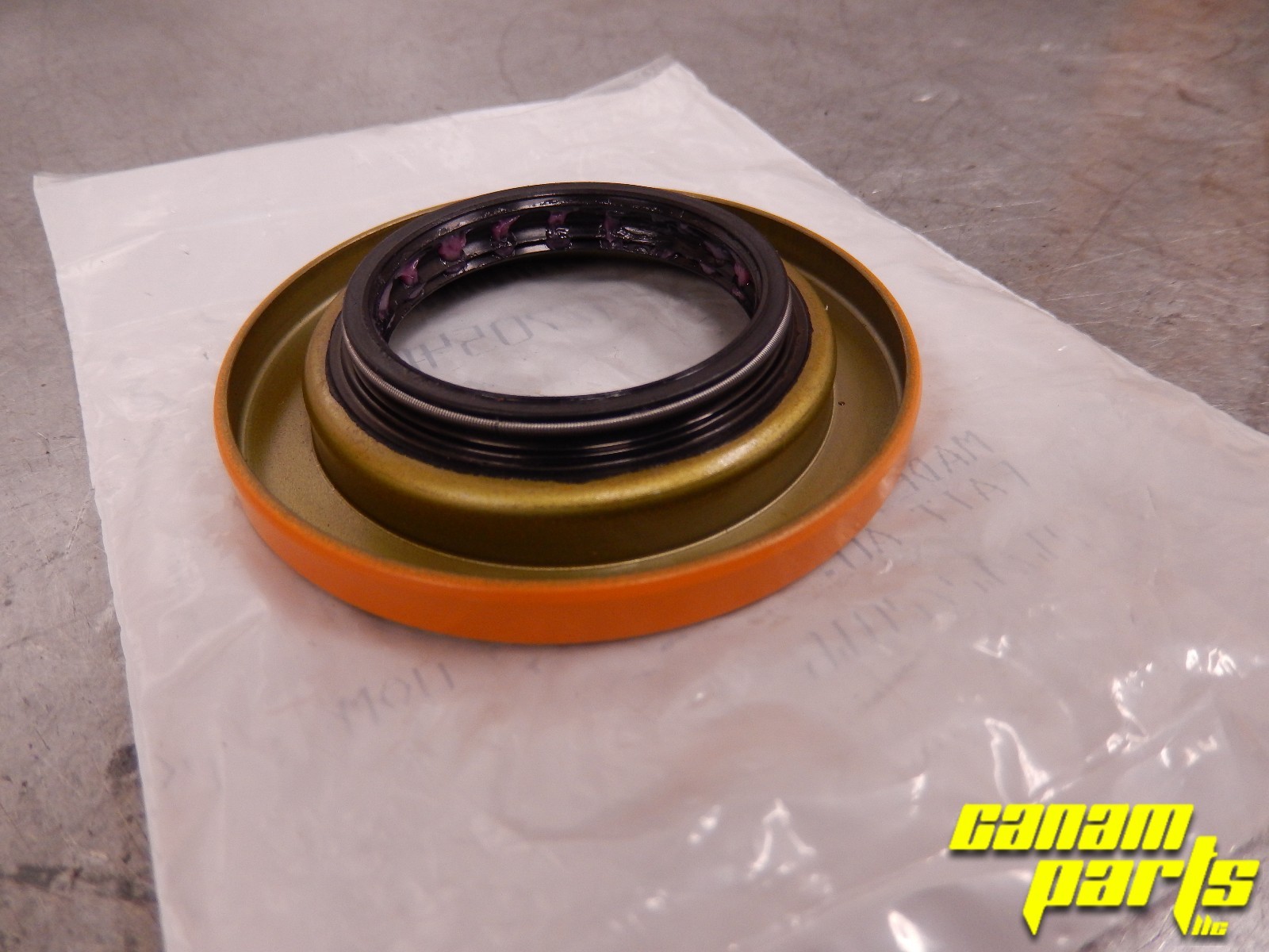 Can Am Outlander Renegade Commander Maverick Differential OEM Pinion Seal 1481