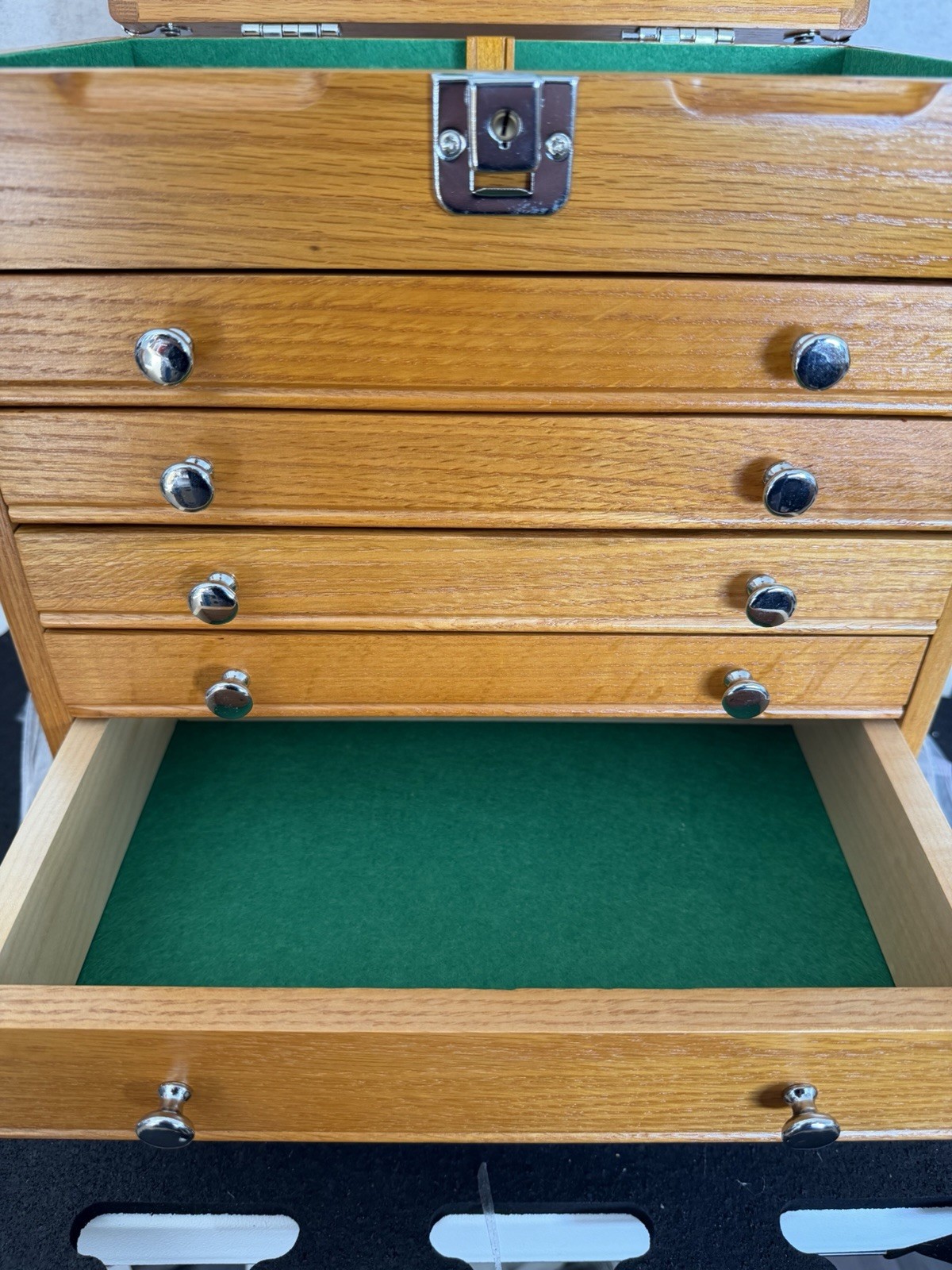 GI-T16 Gerstner International Oak 6-Drawer Collector's Chest NEW - Open Box