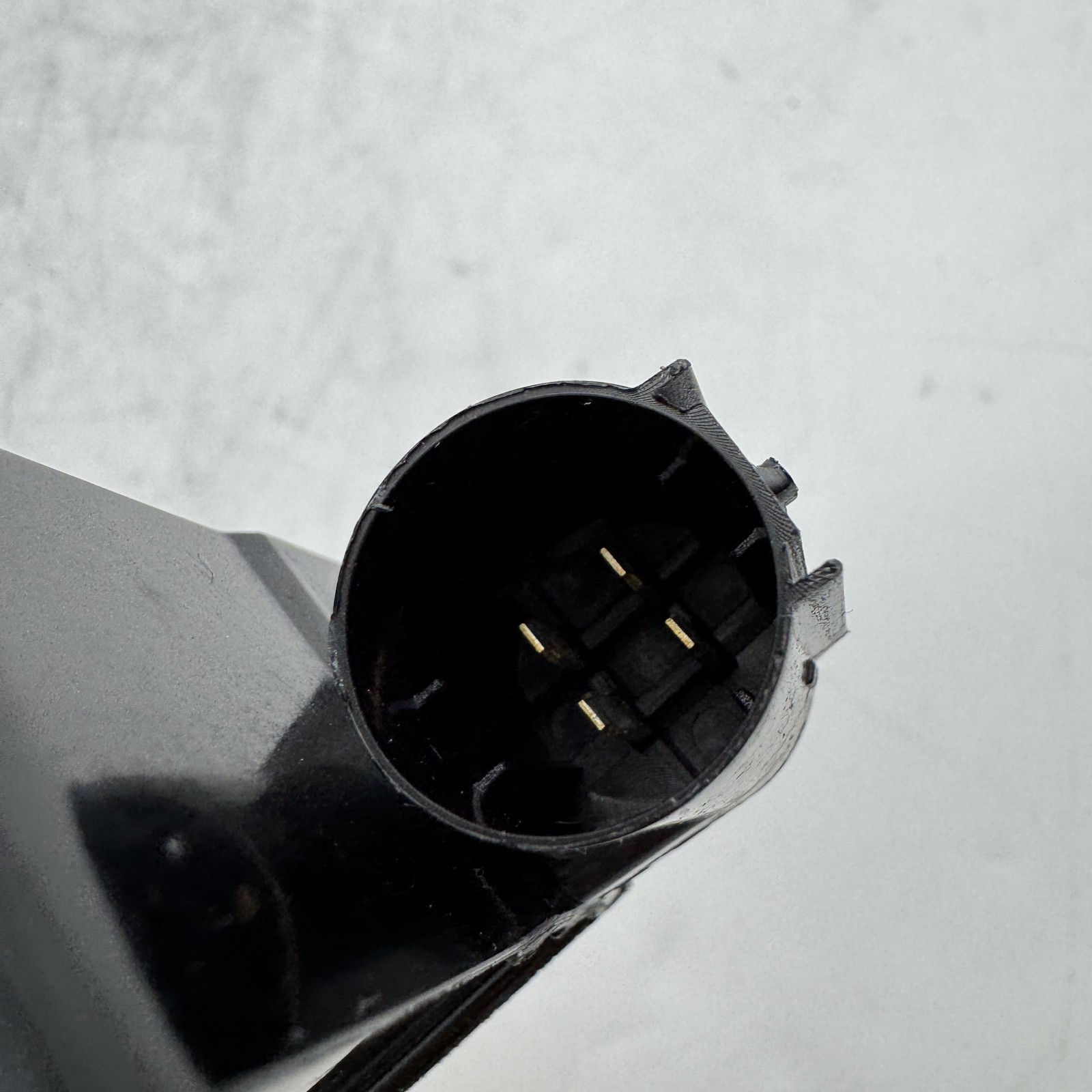 1pack Ignition Coil For BOSCH Mercedes 2011-2016 C350 E400 GLE350 GLK350 ML350