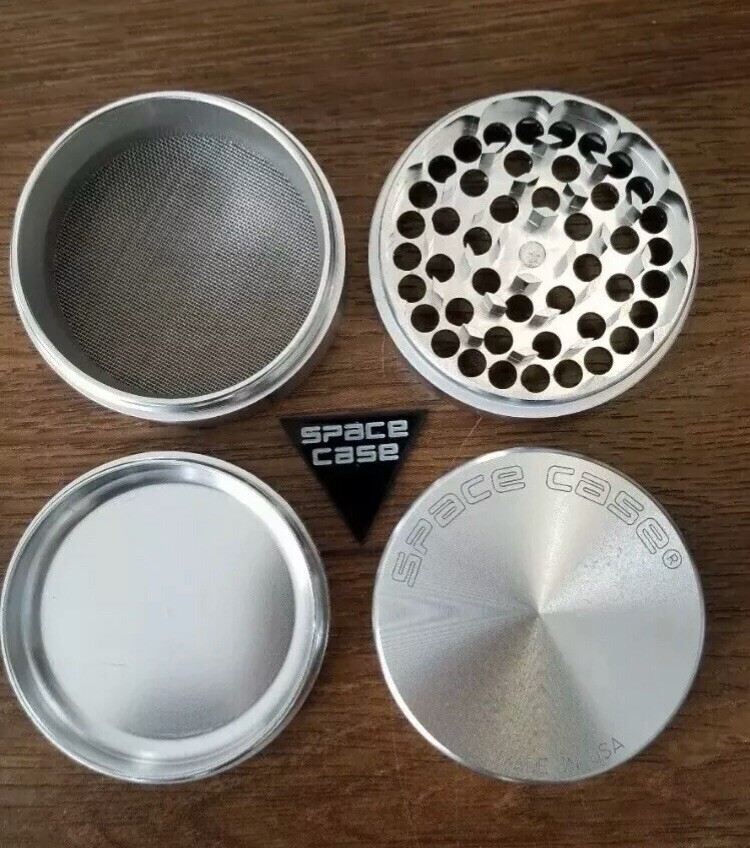 SPACE CASE Grinder Magnetic Herb - Medium 2.5 inch (SILVER) 4 Pcs - US SELLER