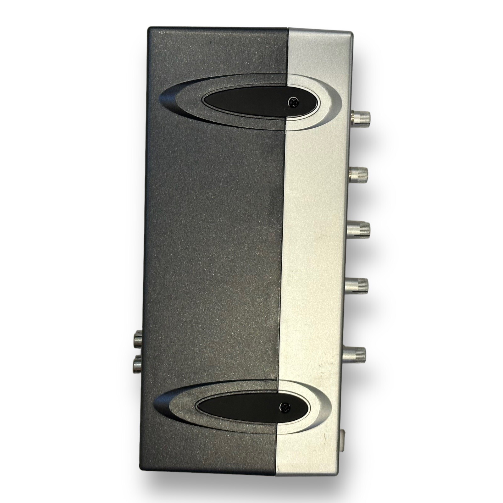 Behringer Minimix Mix800 Ultra-Compact Karaoke Machine with Voice Canceller & Fx