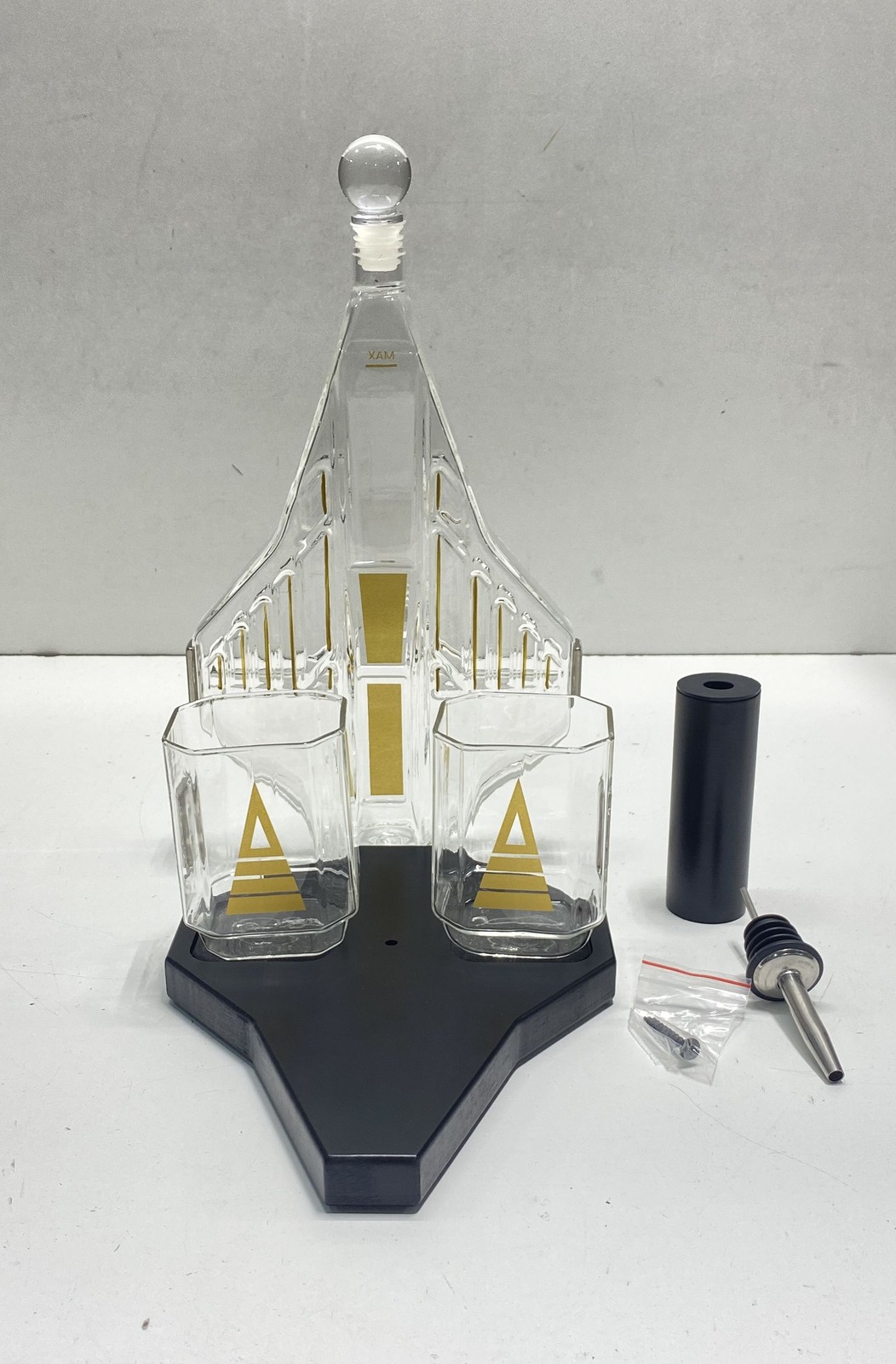 Kollea Space Warship Whiskey Decanter Set Glass Barware 2 Glasses Stopper