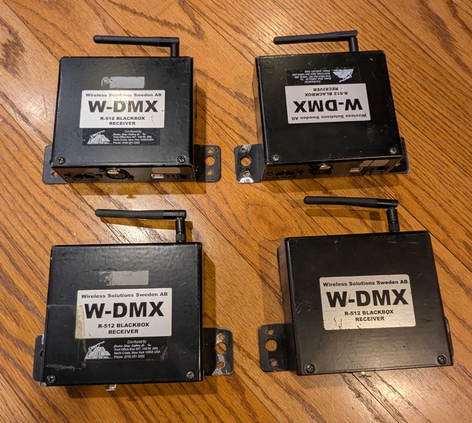 Wireless Solutions - W-DMX - Package - 2 Transmitter - 4 Receiver - WiFi WDMX