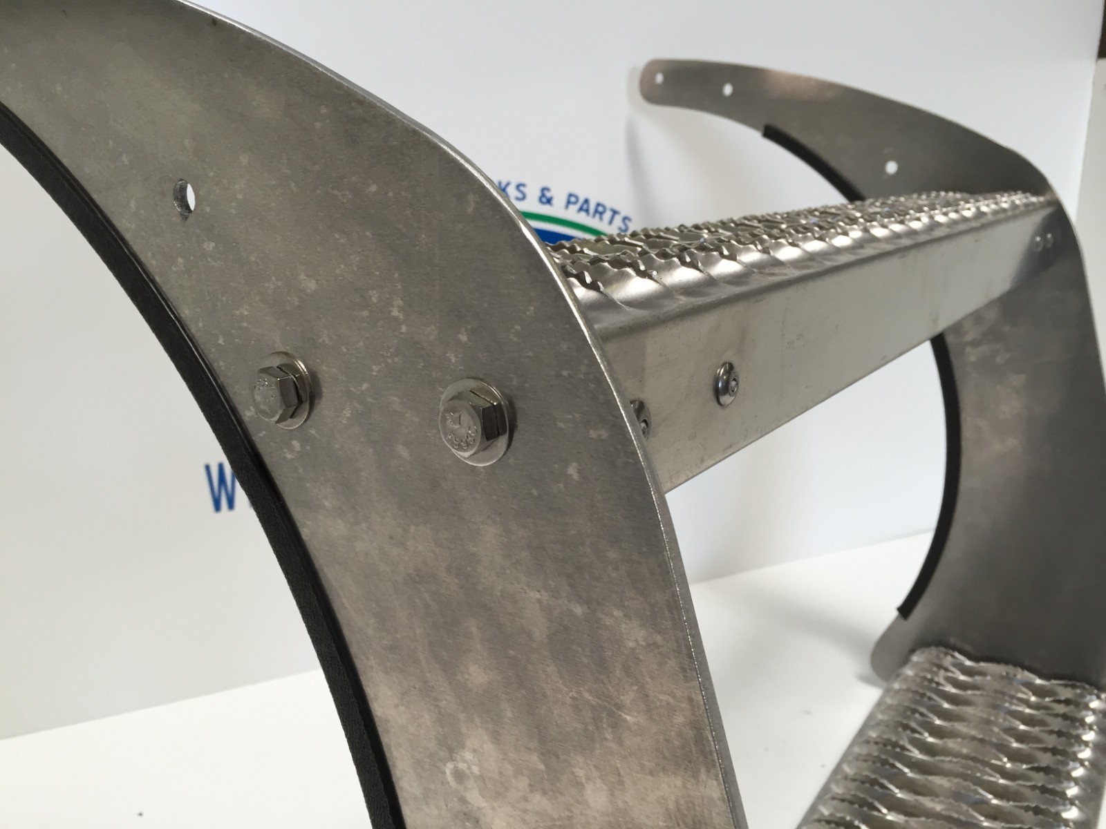 Peterbilt 26" Fuel Tank Steps - Complete Kit, Fits All Models