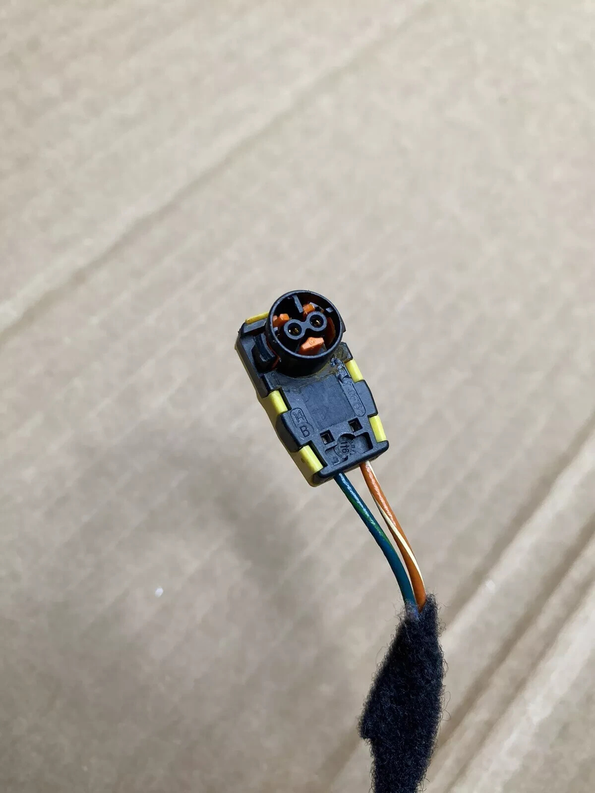 Mercedes GMC Cadillac VW Porsche Wiring Harness Plug SRS Connector 2 Wire OEM