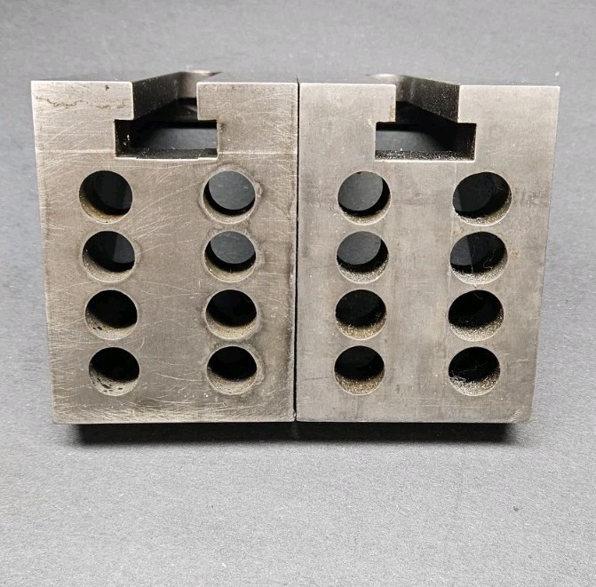 Pair 5½"x3⅝"x2⅝" Right Angle Set Up Fixture Plates Slotted Machinist Inspection