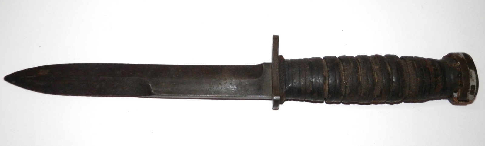 WWII US M IV Bayonet marked USM8A1 TWB with Sheath