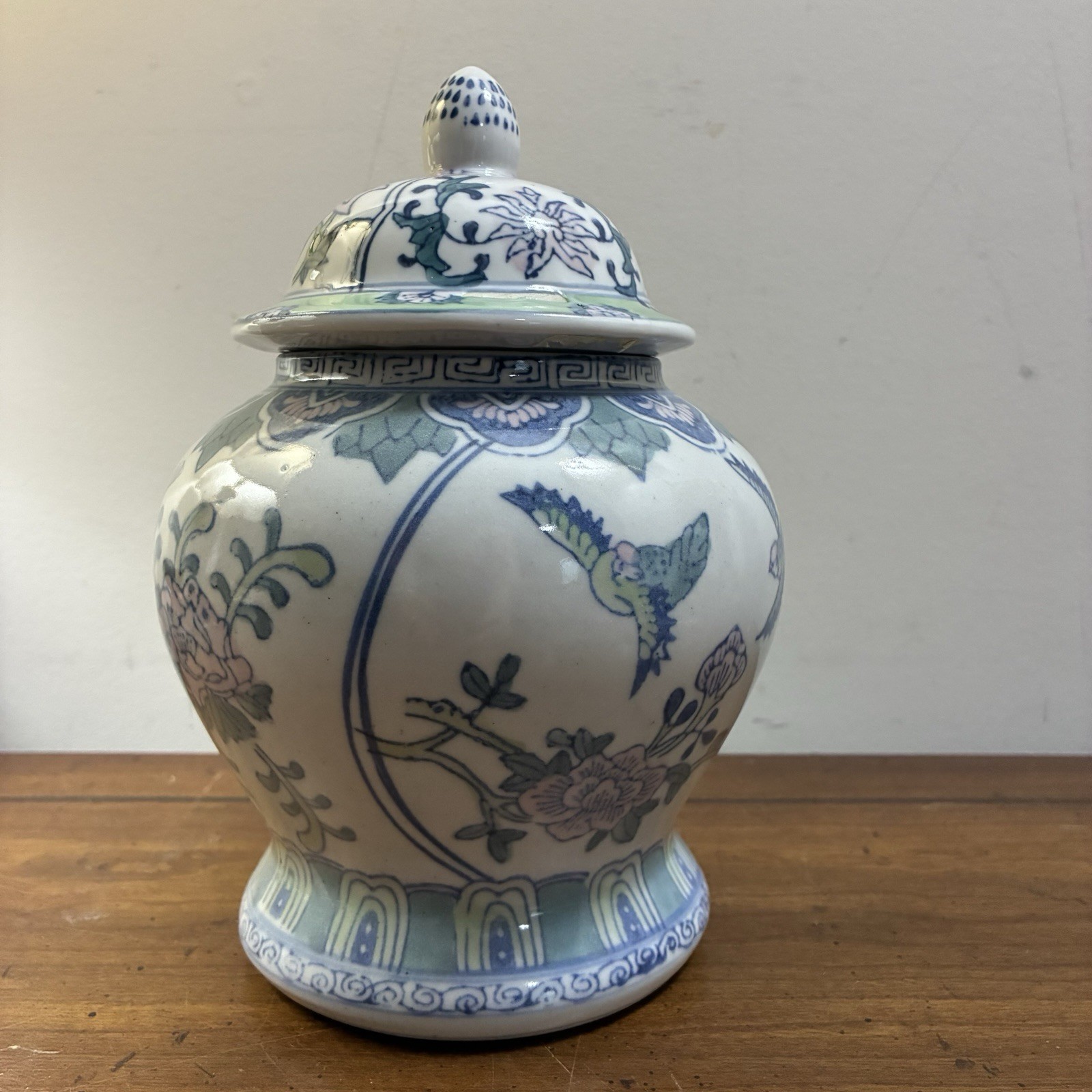 Vintage Chinoiserie Porcelain Bird&Flower Ginger Tea Jar W/ Lid Multicolor EUC