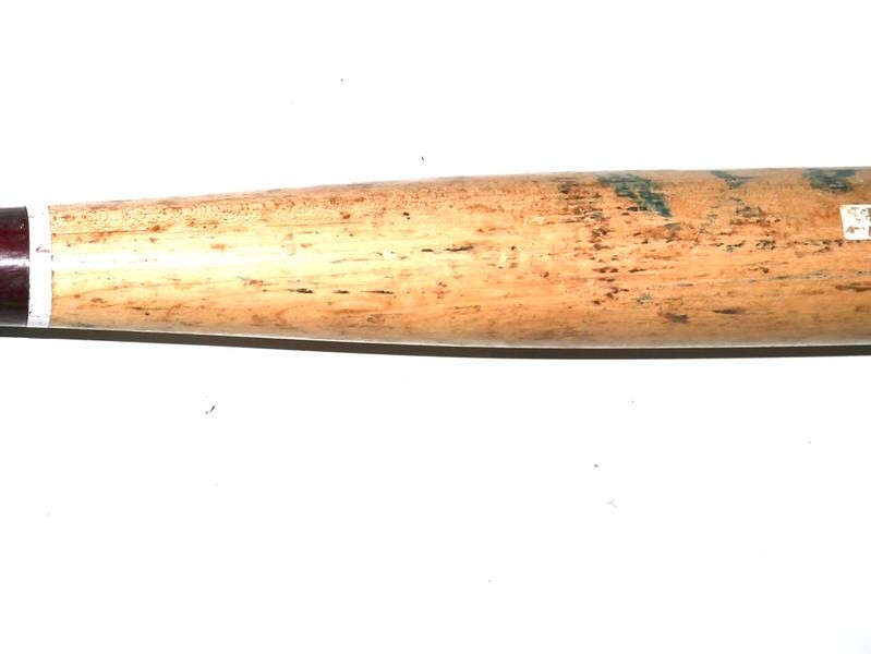 LUKE WADDELL GWINNETT STRIPERS #75 GAME USED BLACK LOUISVILLE SLUGGER BAT BRAVES